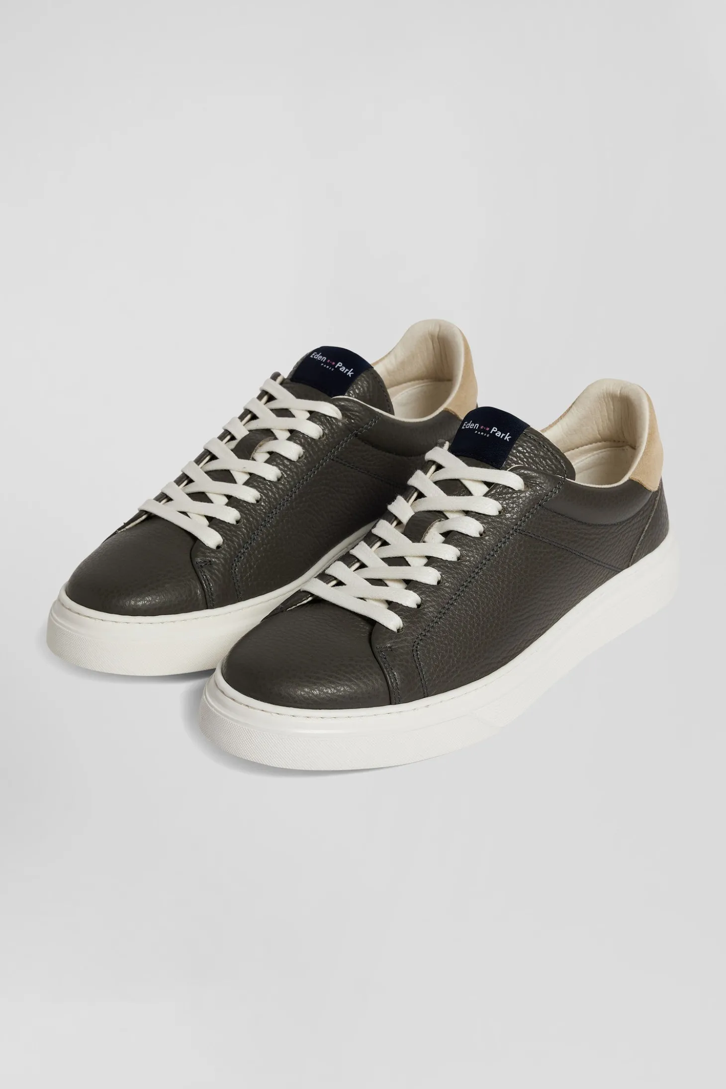 Anthracite grey low-top leather sneakers