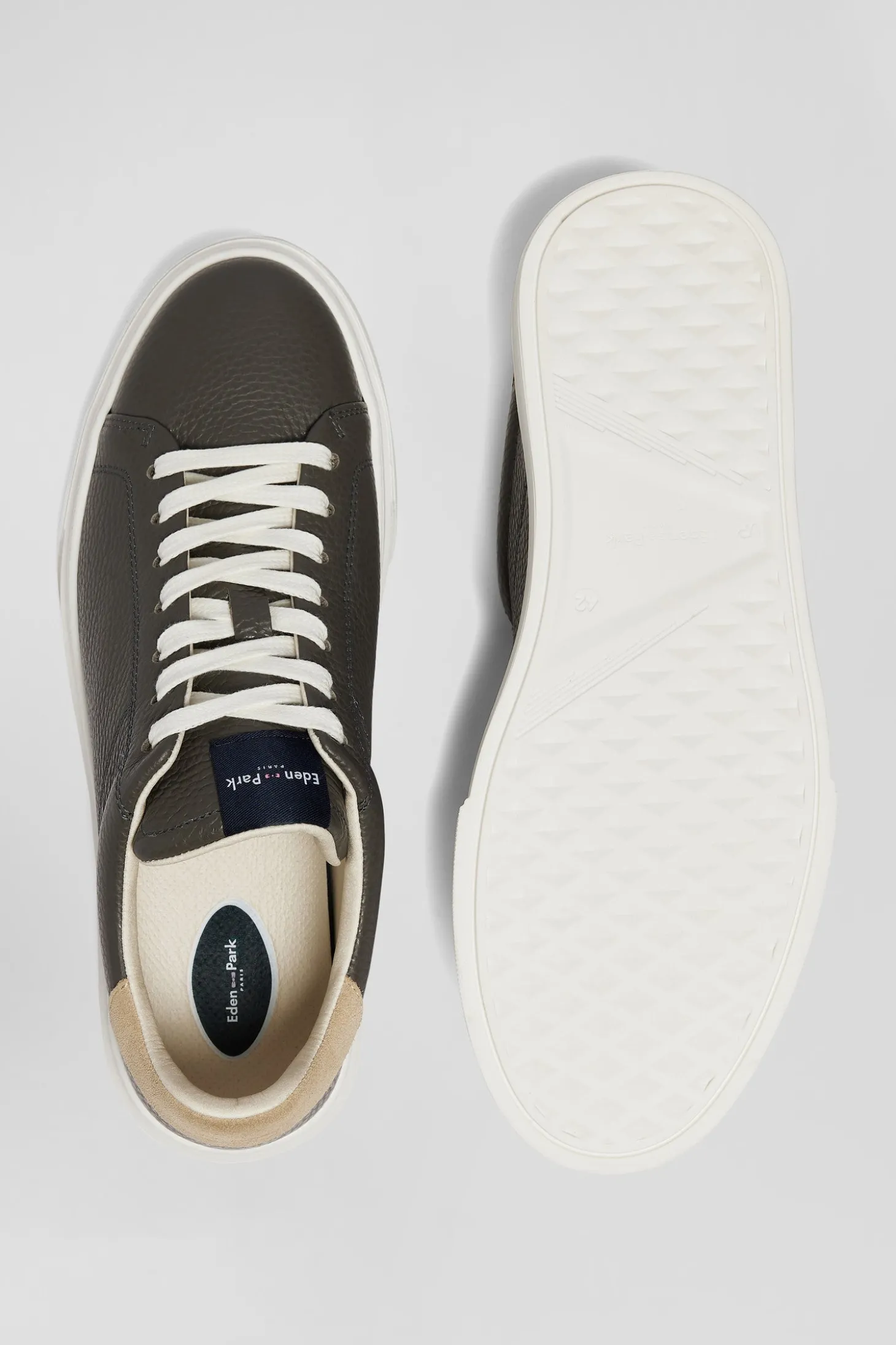 Anthracite grey low-top leather sneakers
