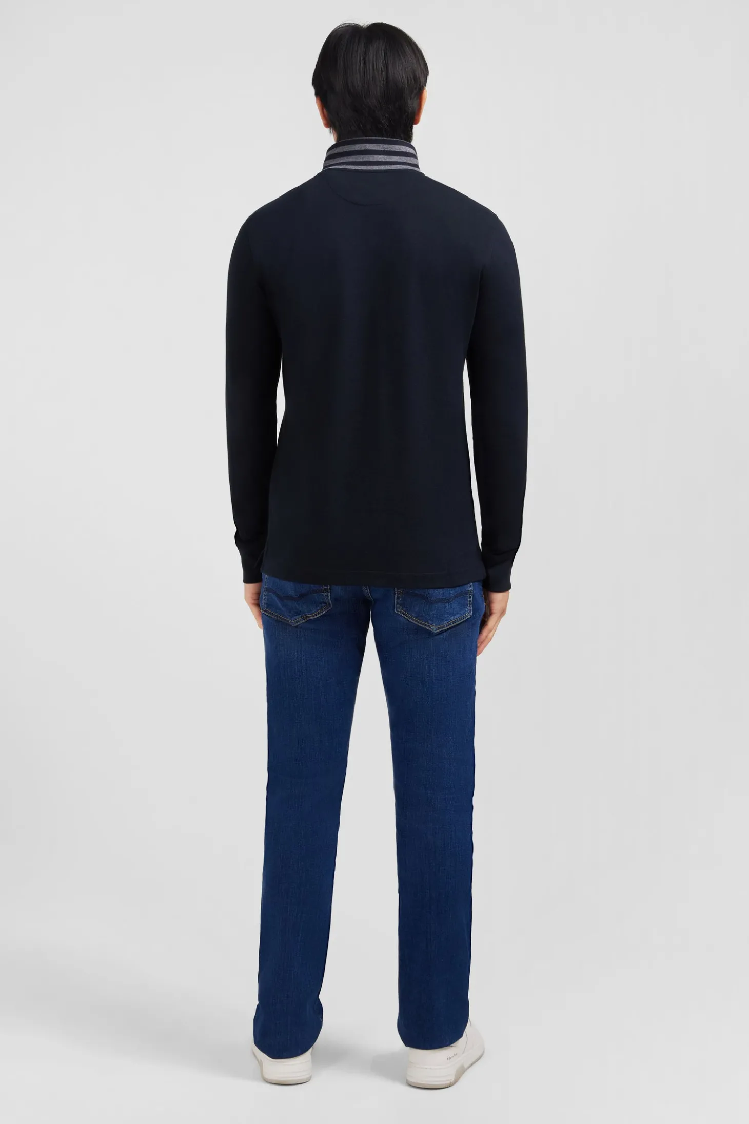 Black cotton polo with contrasting neck