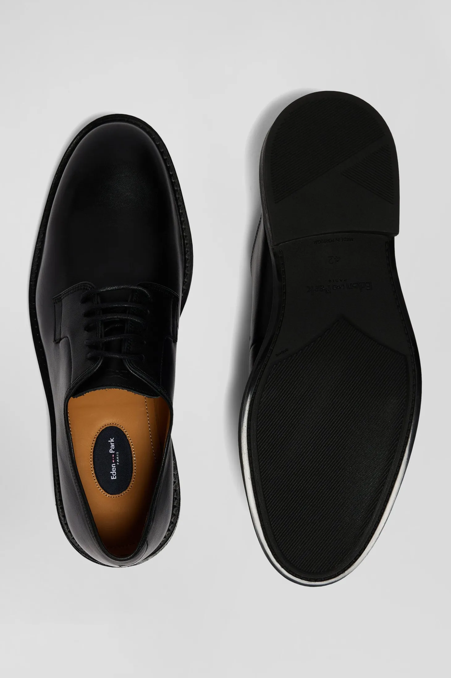 Black leather lace-up Derbies
