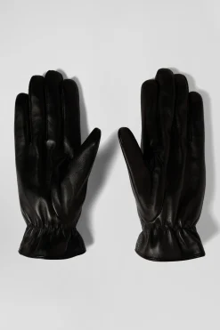 Black smooth leather gloves