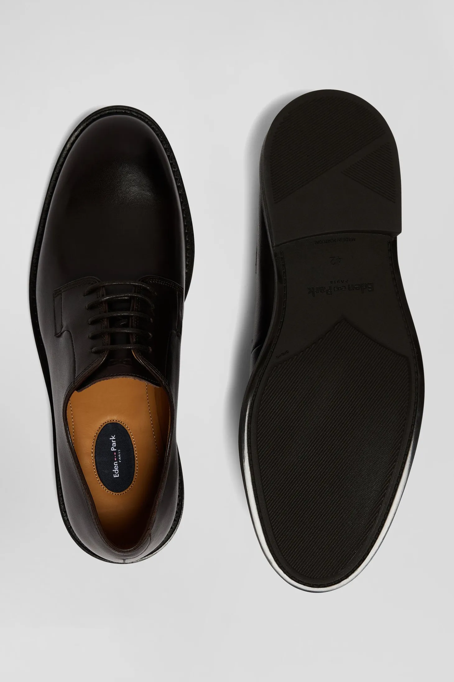 Brown leather lace-up Derbies