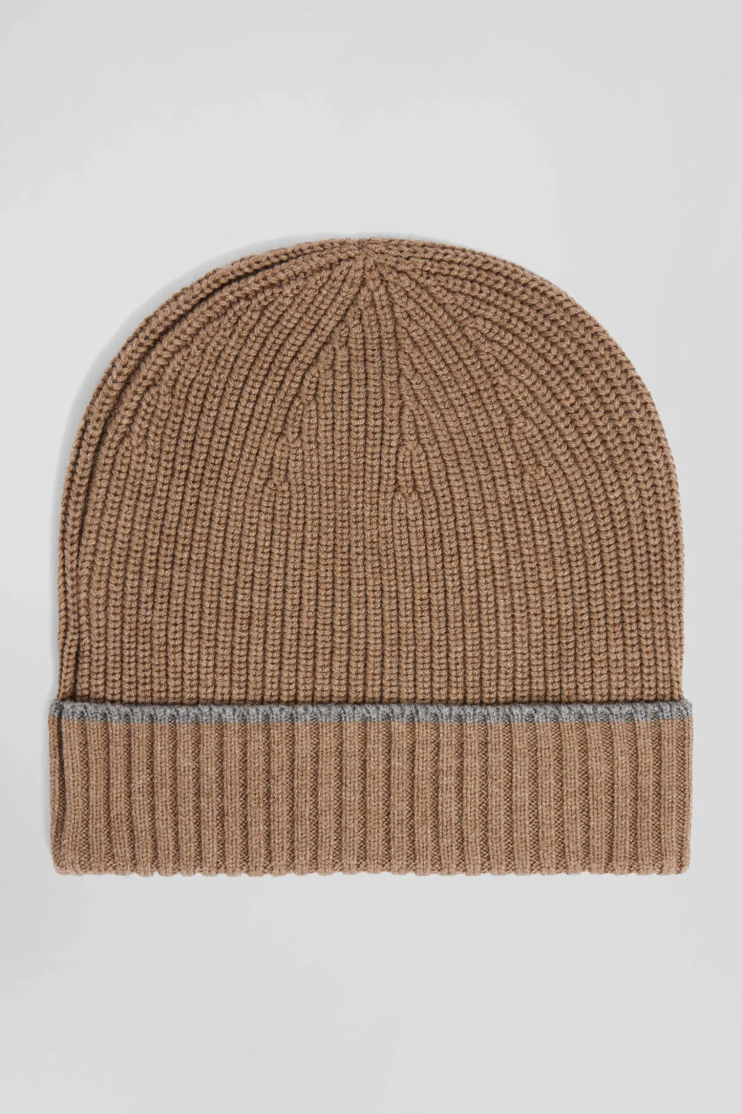 Brown ribbed knitted beanie