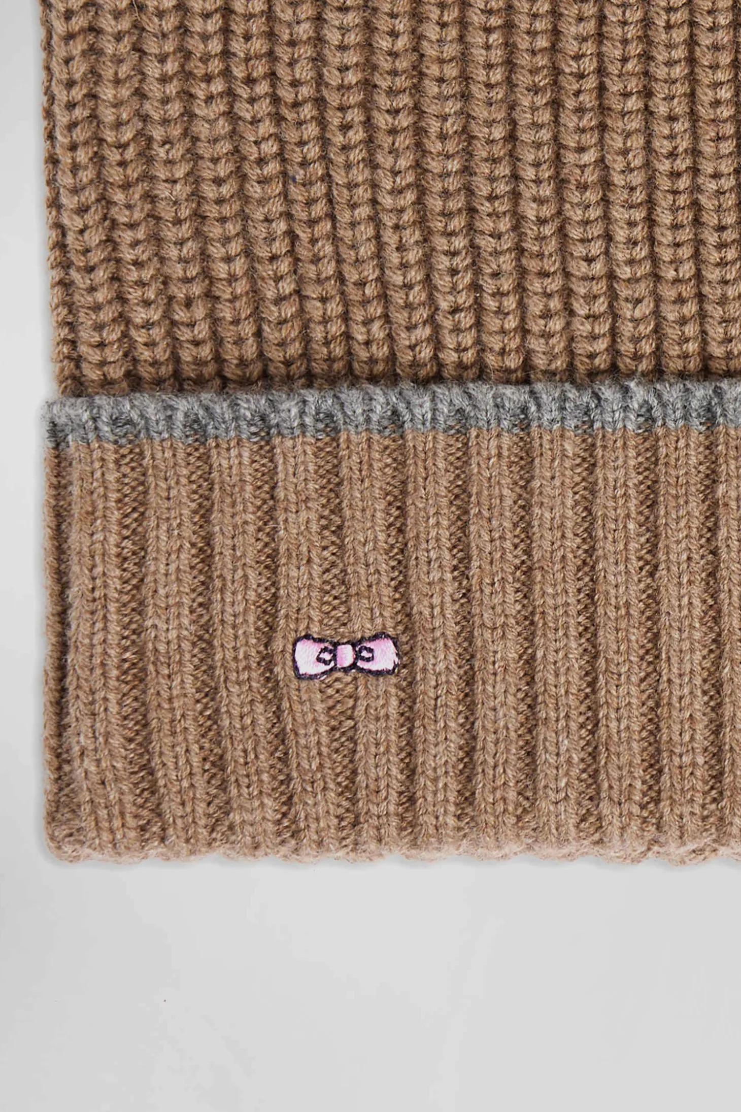 Brown ribbed knitted beanie