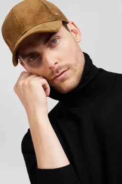 Camel corduroy cap