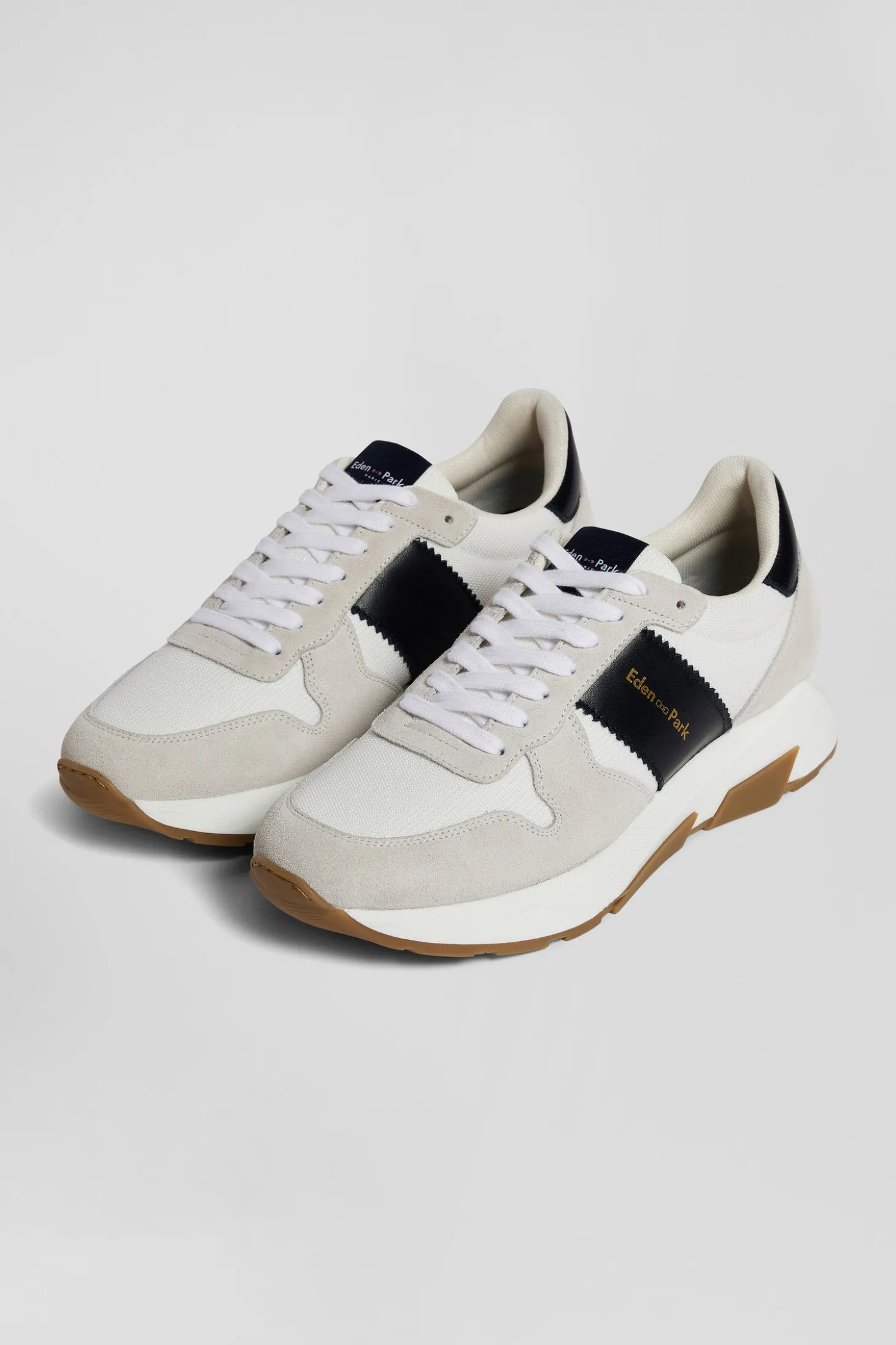 Chunky sole beige and navy blue leather sneakers