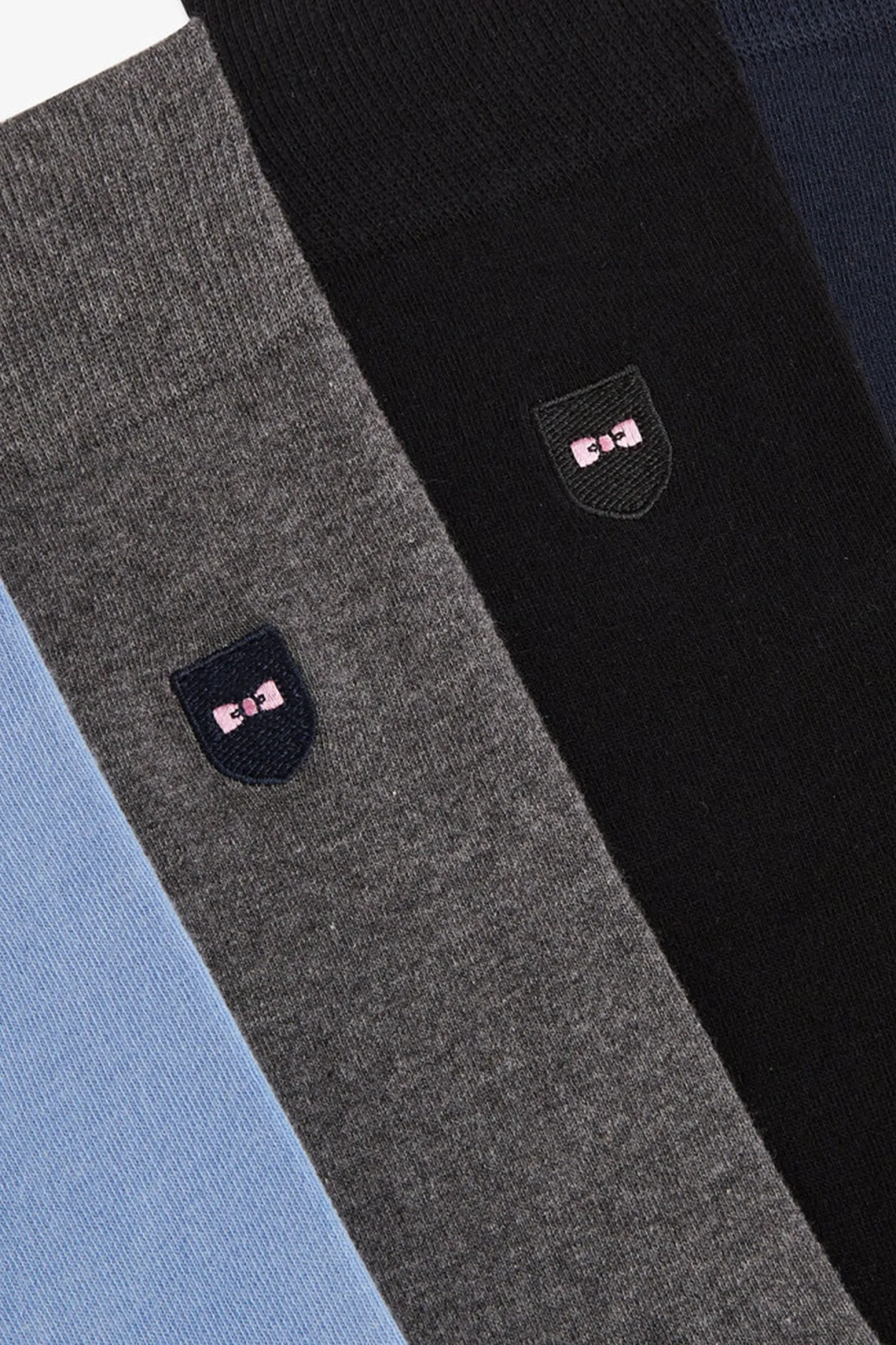 Coffret de quatre paires de chaussettes unies
