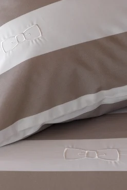 Duo of rectangular striped pillow case - grey