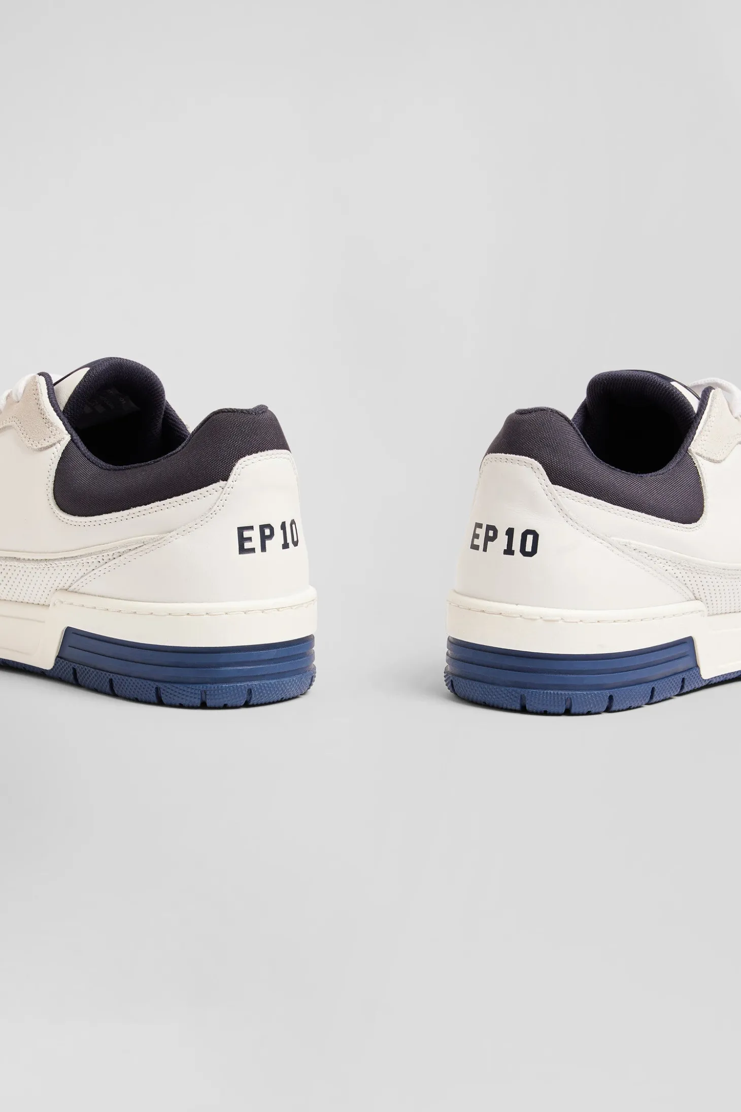 EP10 beige and navy blue leather sneakers
