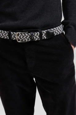 Grey rubber stretch braided belt with silver metal buckle