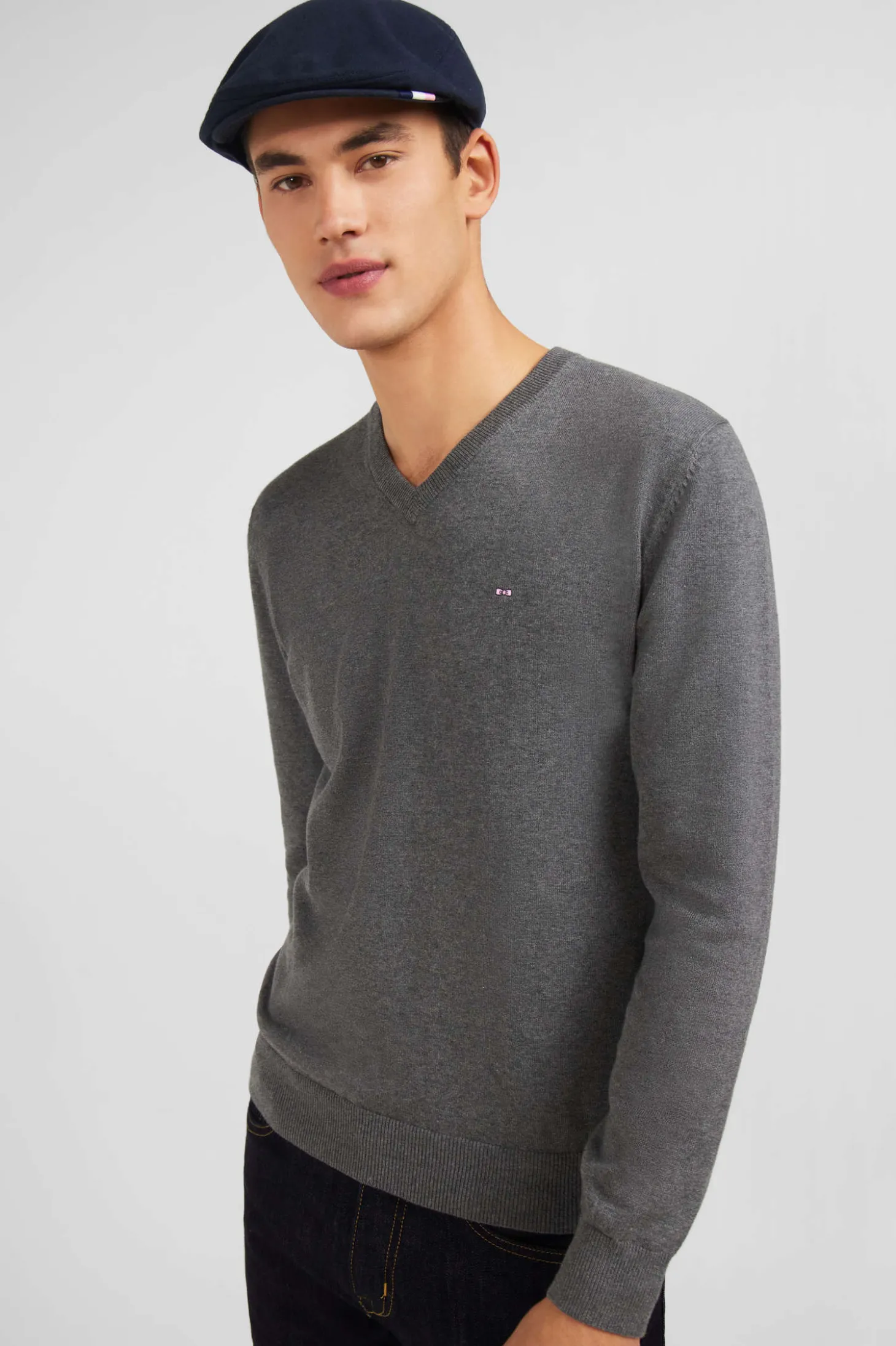 Grey V-neck cotton jersey jumper