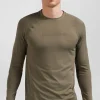 Khaki green long-sleeved sports T-shirt with striped details