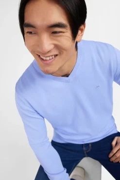 Light blue V-neck cotton jersey jumper