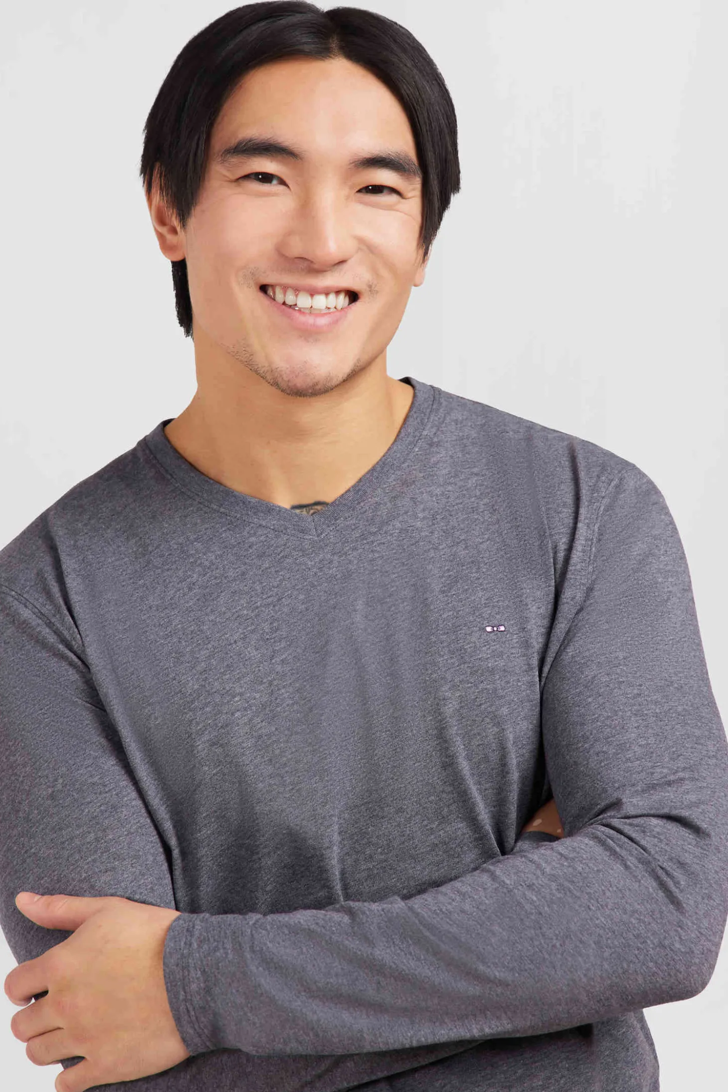 Long sleeved grey V neck t-shirt