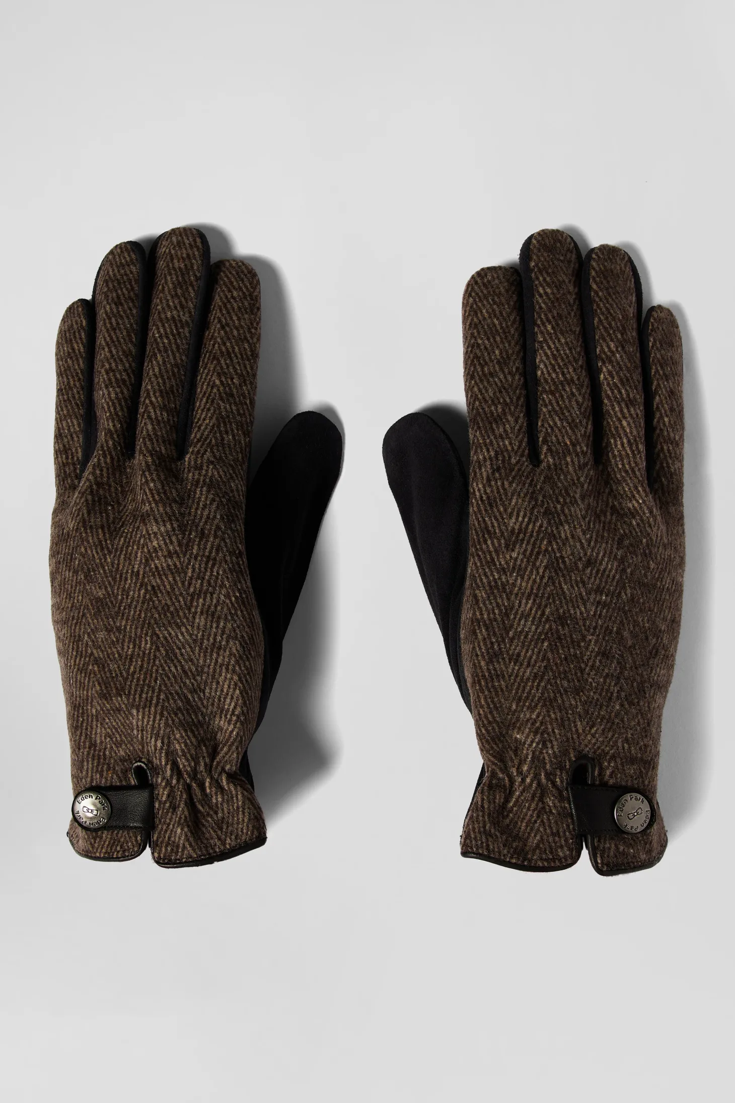 Men's brown leather gloves