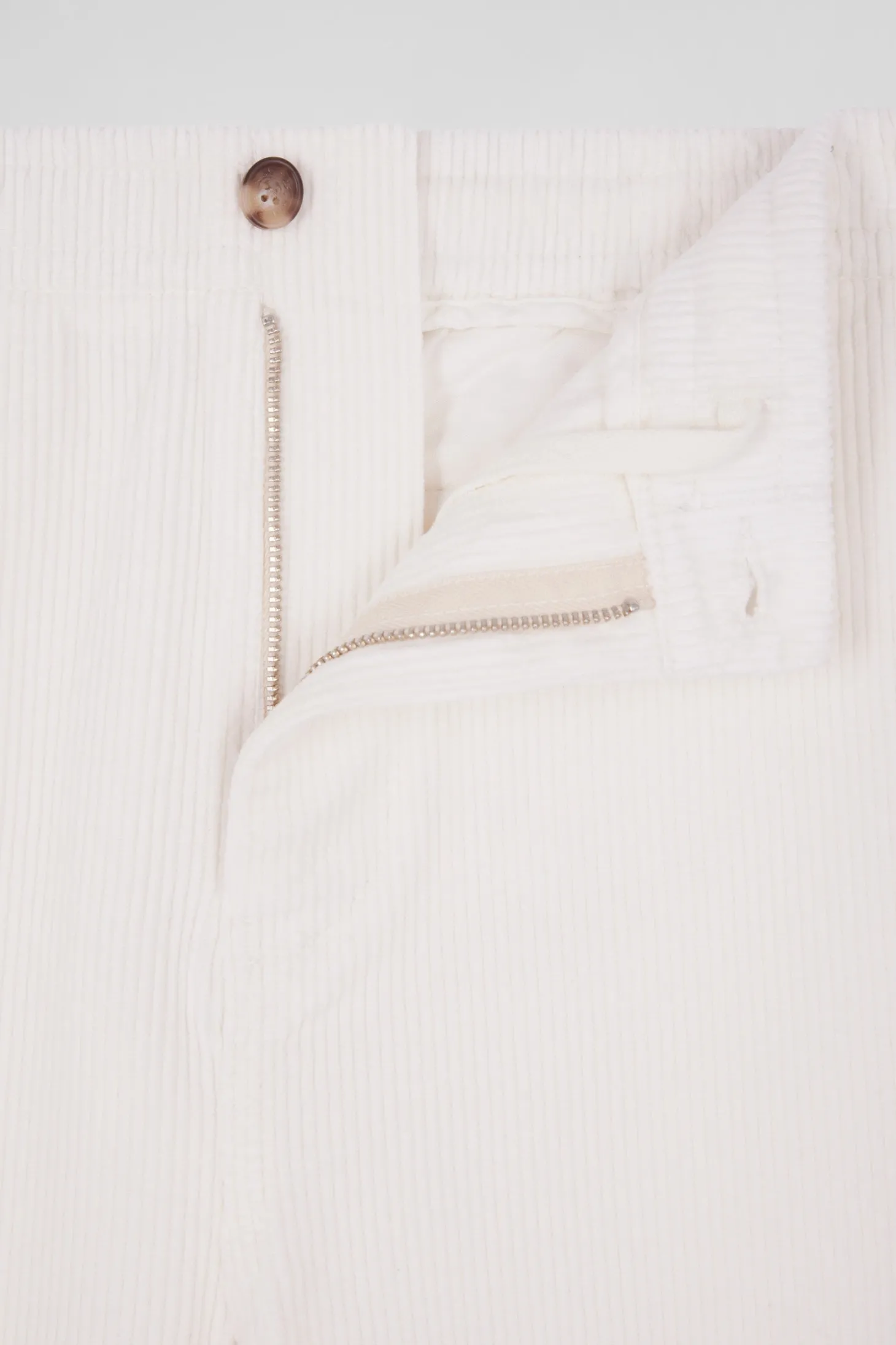 Modern ecru stretch cotton elastic waist trousers
