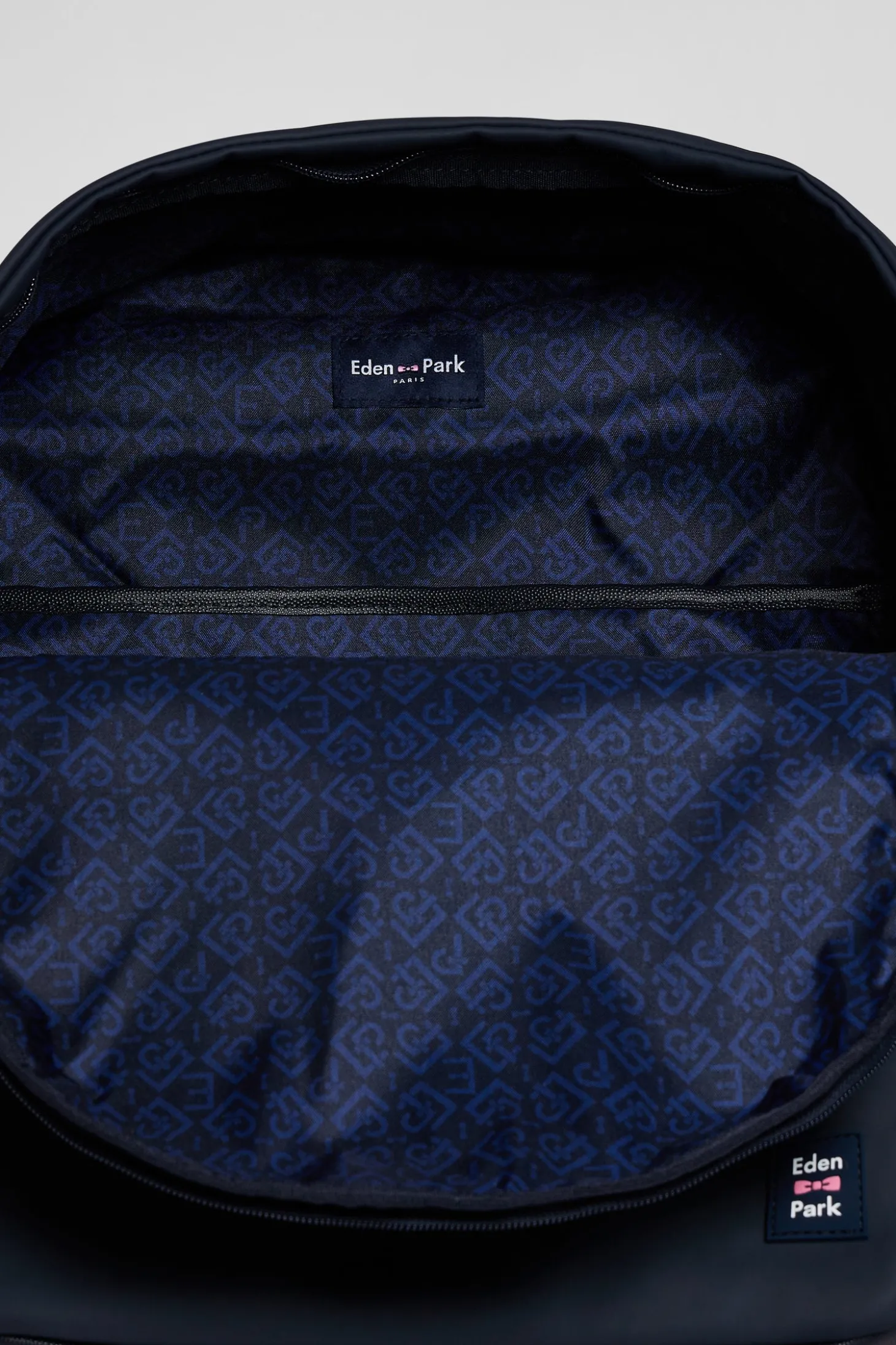 Navy blue backpack with Eden Park rugby screen-print