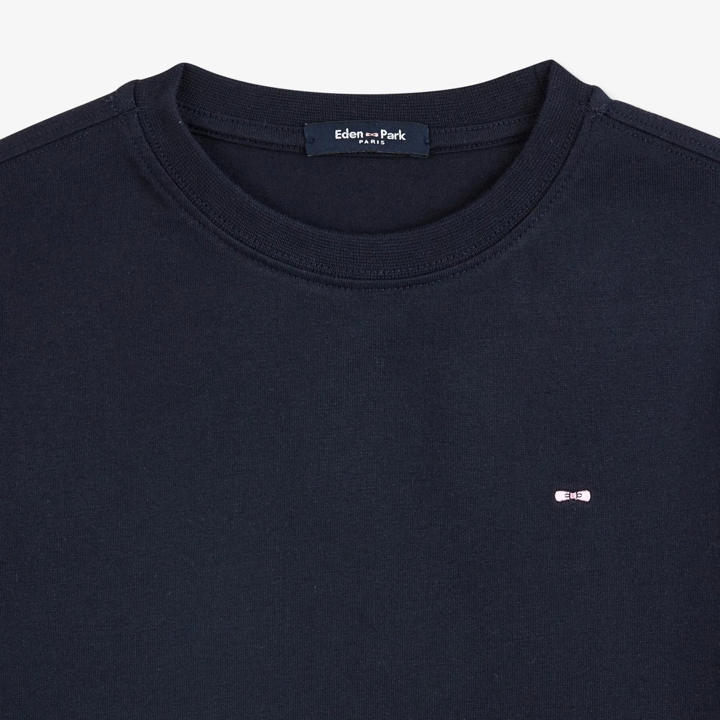 Navy blueT-shirt with embroidered bow tie on the back