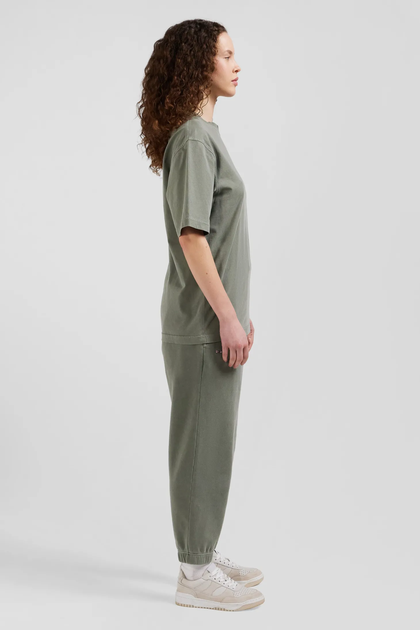 Oversize khaki unisex short-sleeved T-shirt in overdyed cotton