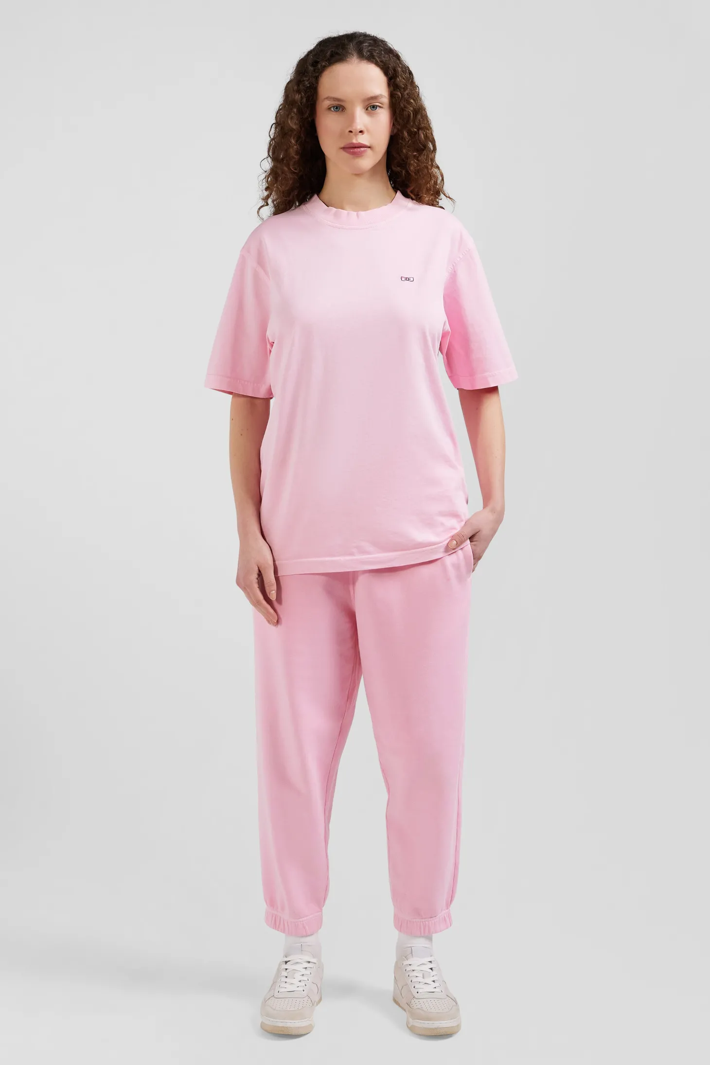 Oversize pink unisex short-sleeved T-shirt in overdyed cotton