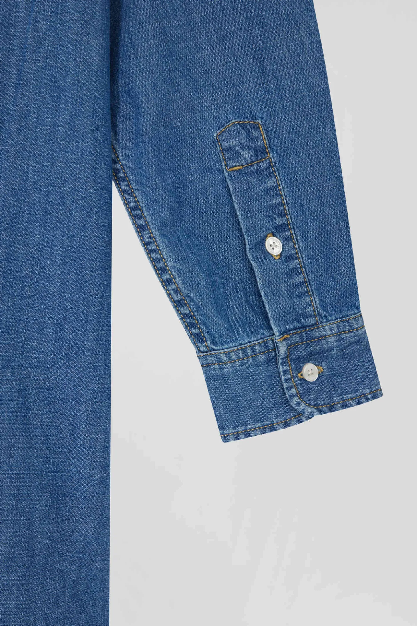 Oversize sky blue cotton shirt with patch pocket