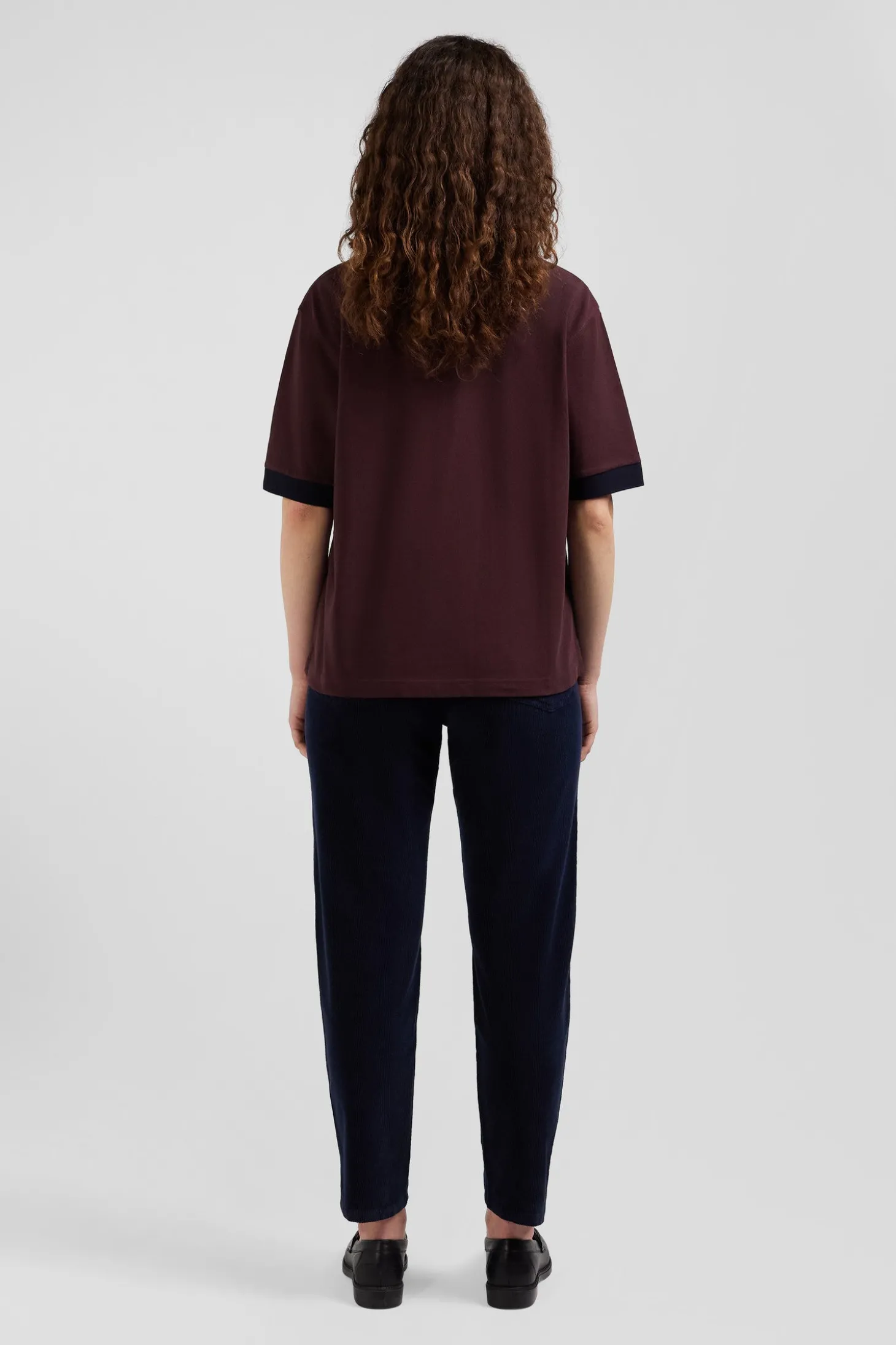 Oversized burgundy short-sleeved cotton piqué polo shirt with tricolour collar