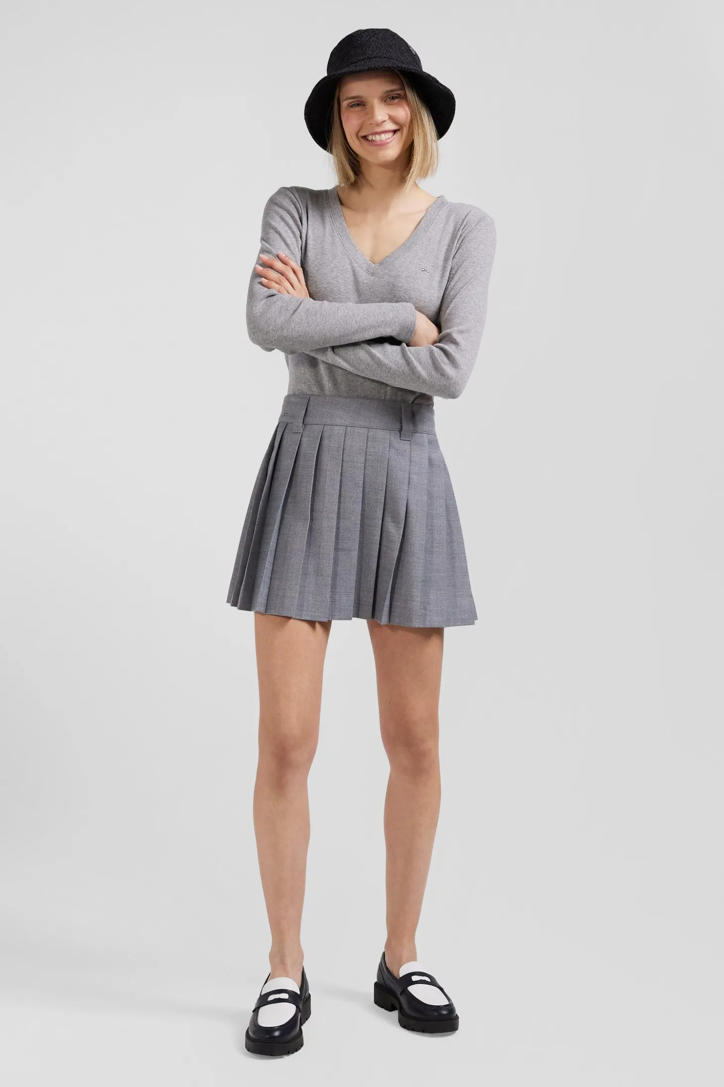 Pleated grey blended wool skirt