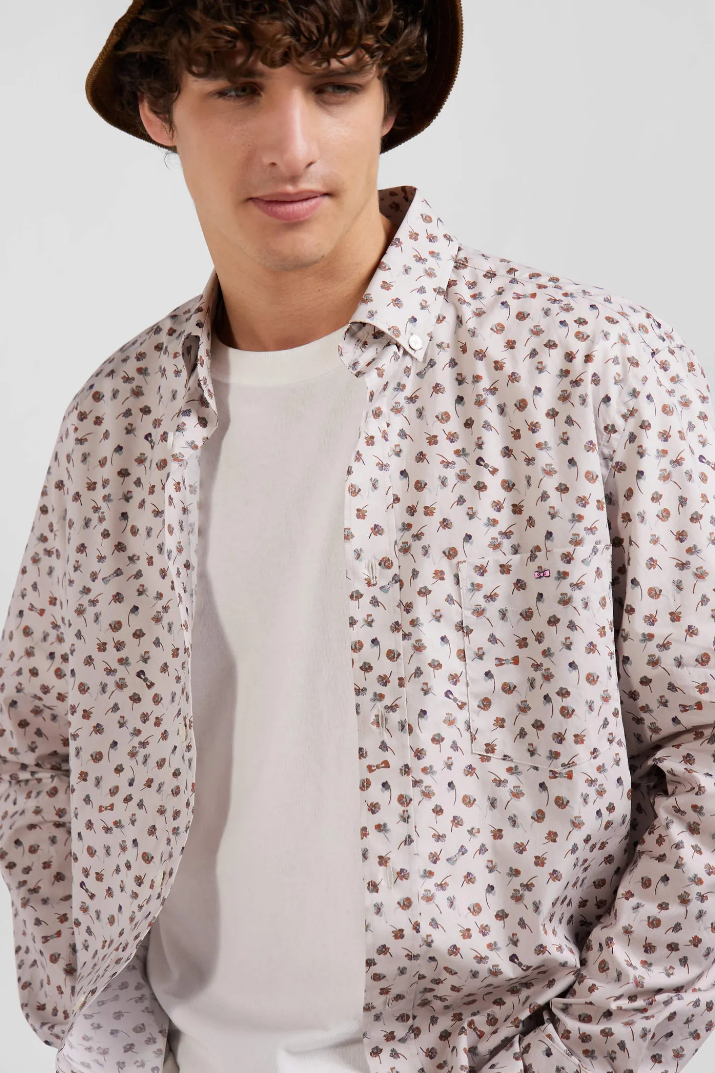 Regular beige cotton poplin shirt with microprint