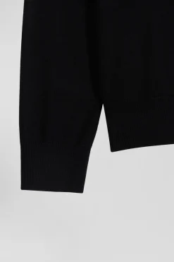Regular black merino wool V-neck jumper