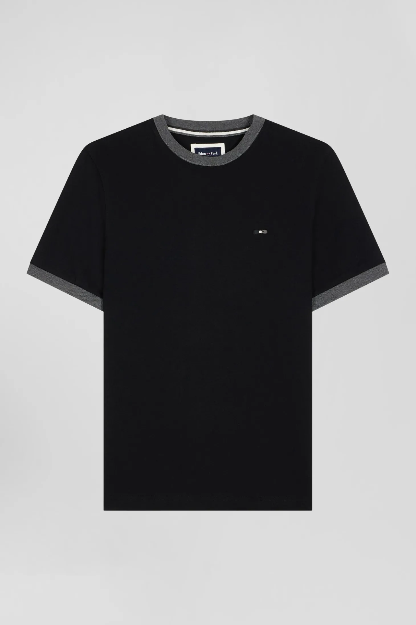 Regular black short-sleeved cotton T-shirt with back embroidery