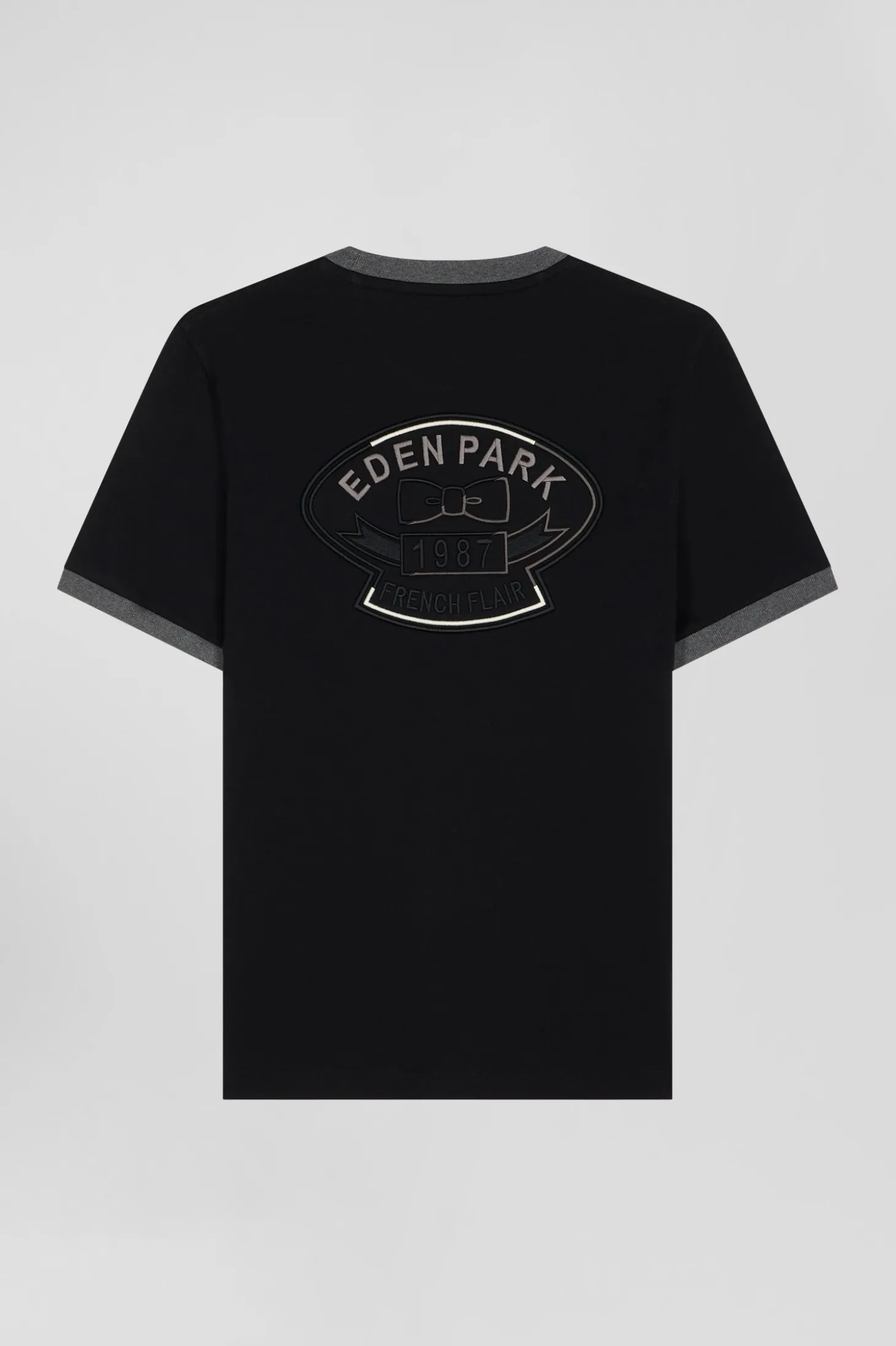 Regular black short-sleeved cotton T-shirt with back embroidery