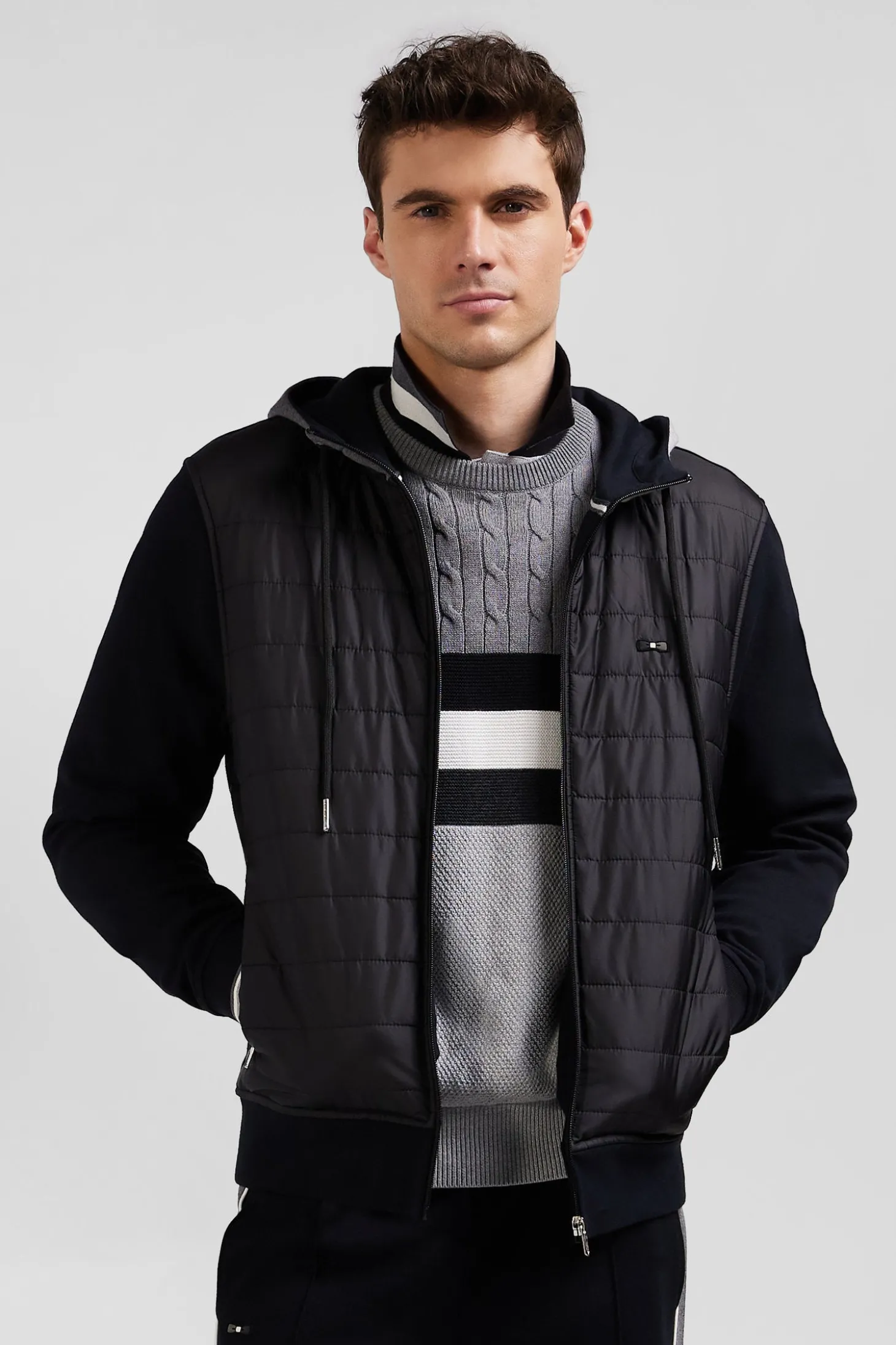 Regular black zipped bi-material sweatshirt with padded front
