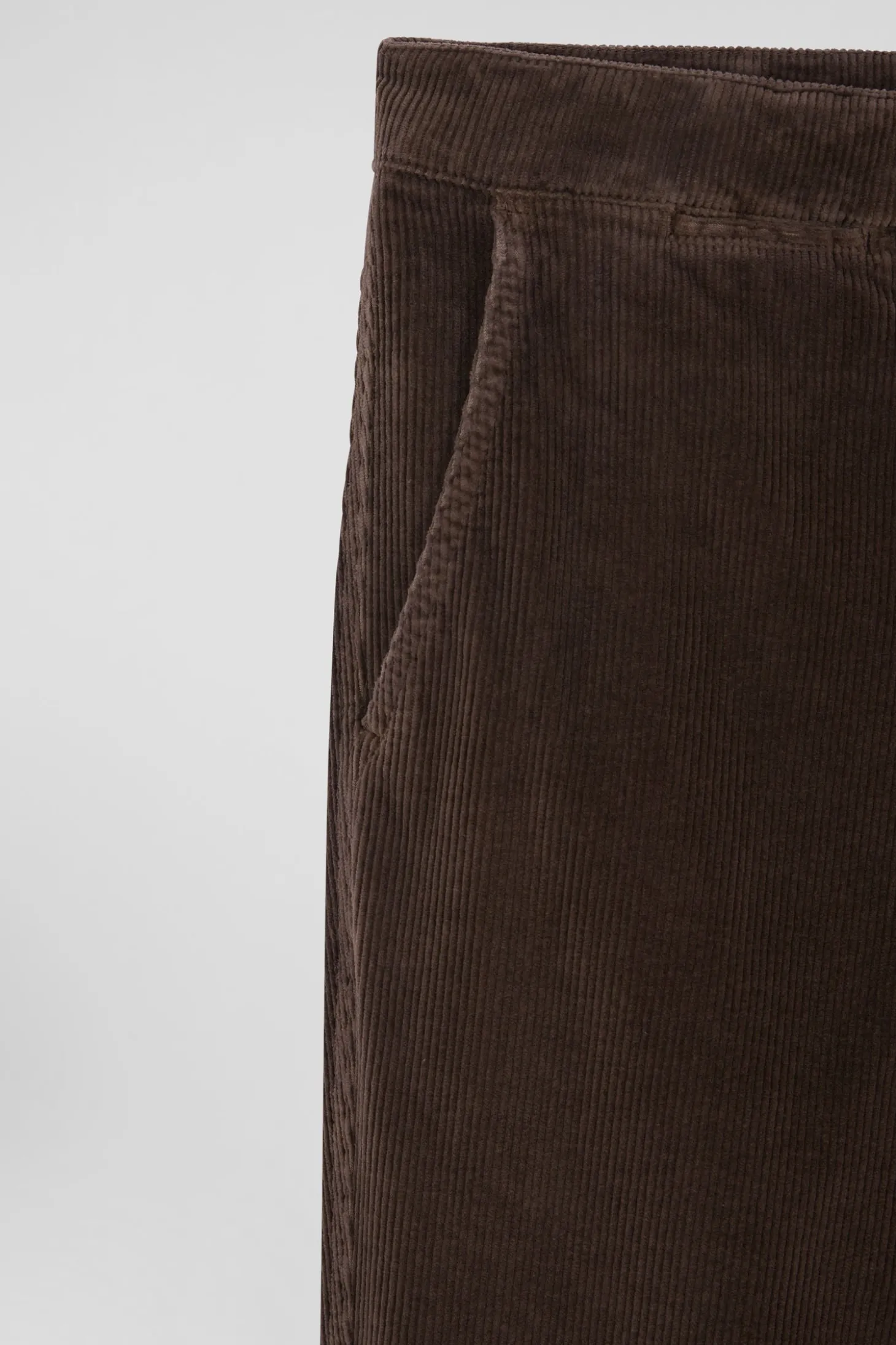Regular brown stretch cotton velvet chino trousers