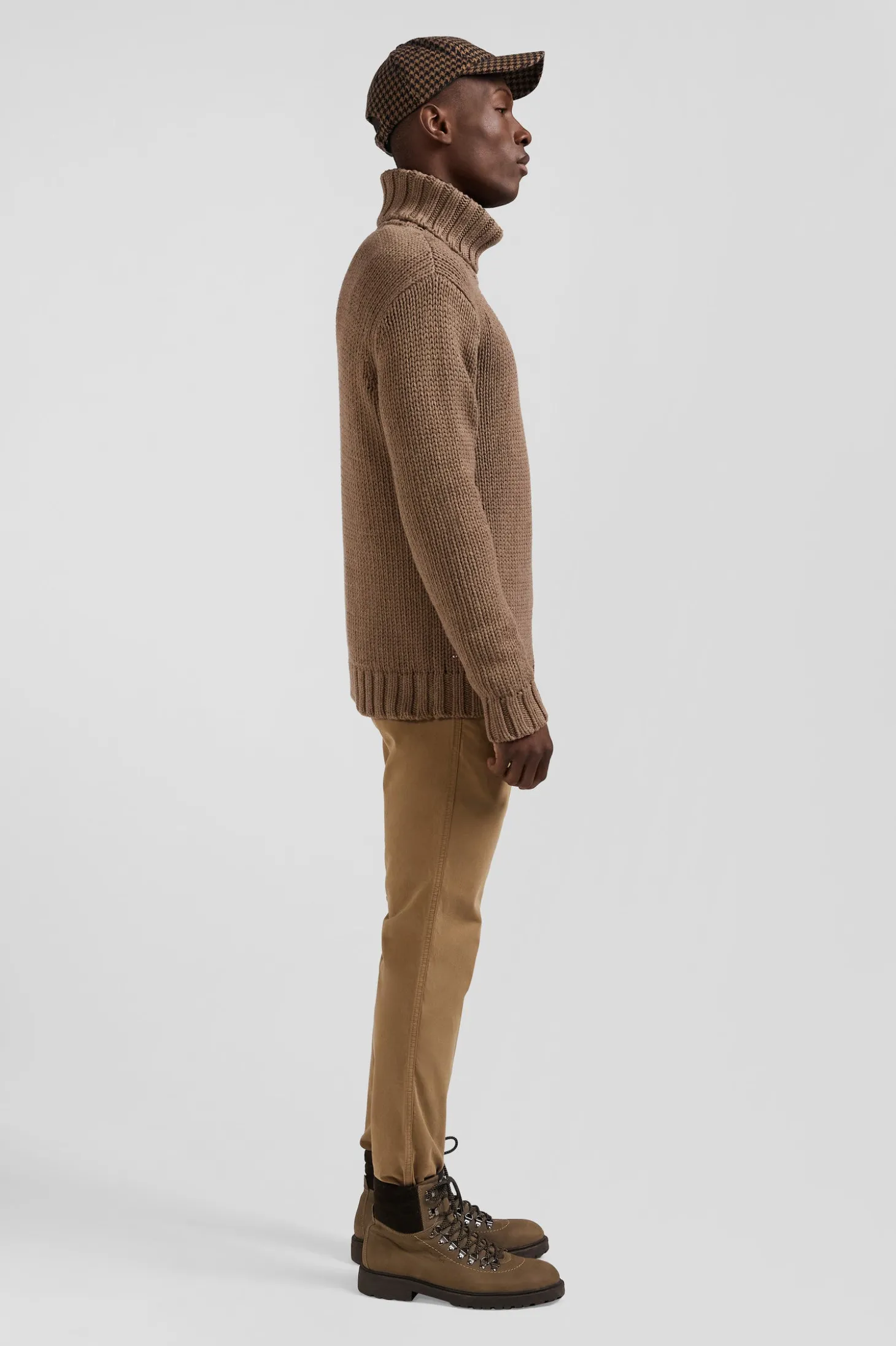 Regular brown wool and cotton blend turtleneck jumper