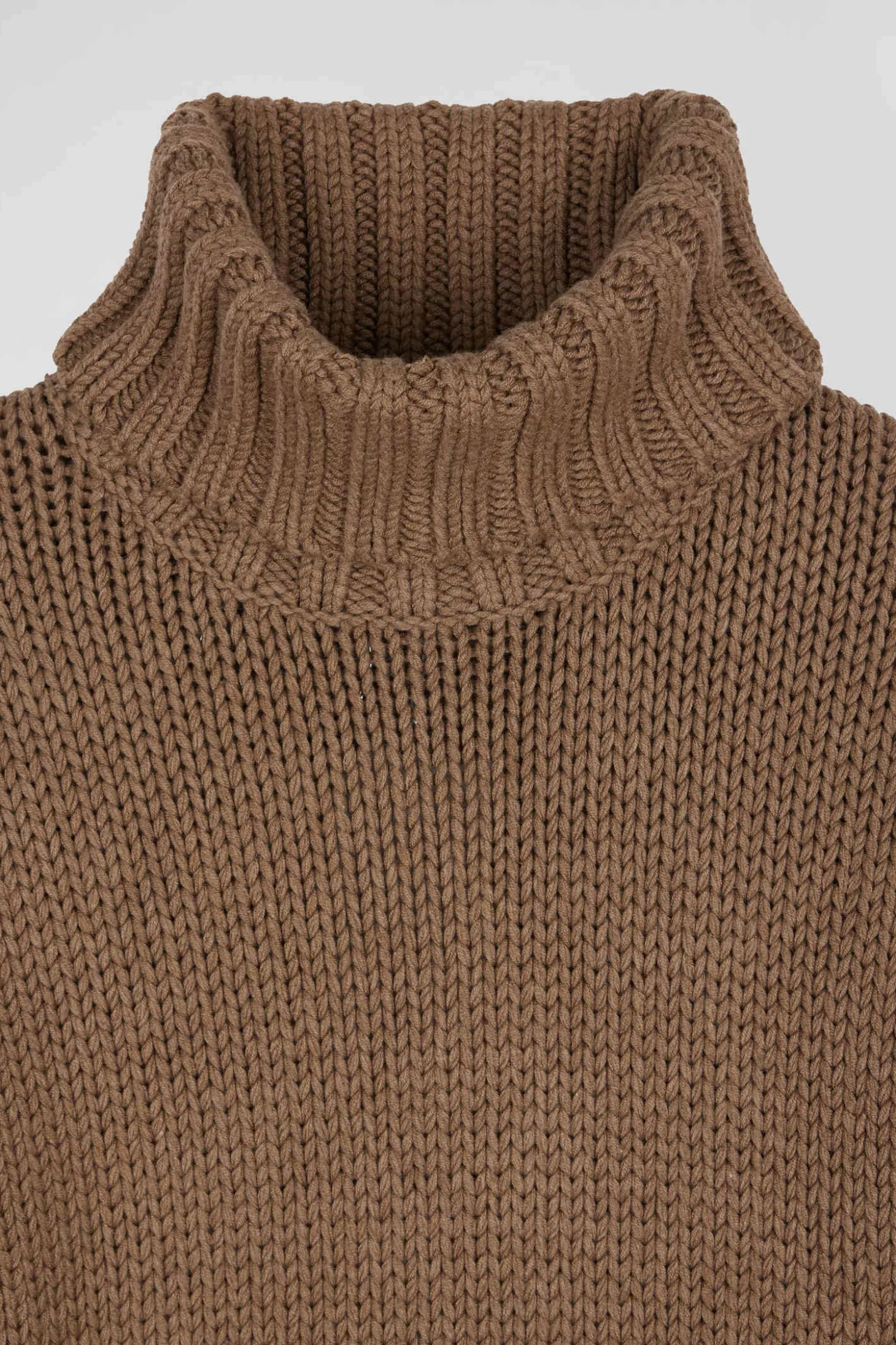 Regular brown wool and cotton blend turtleneck jumper