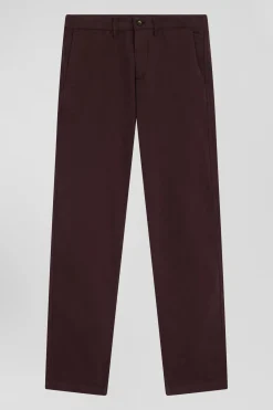 Regular burgundy chino trousers in stretch cotton gabardine