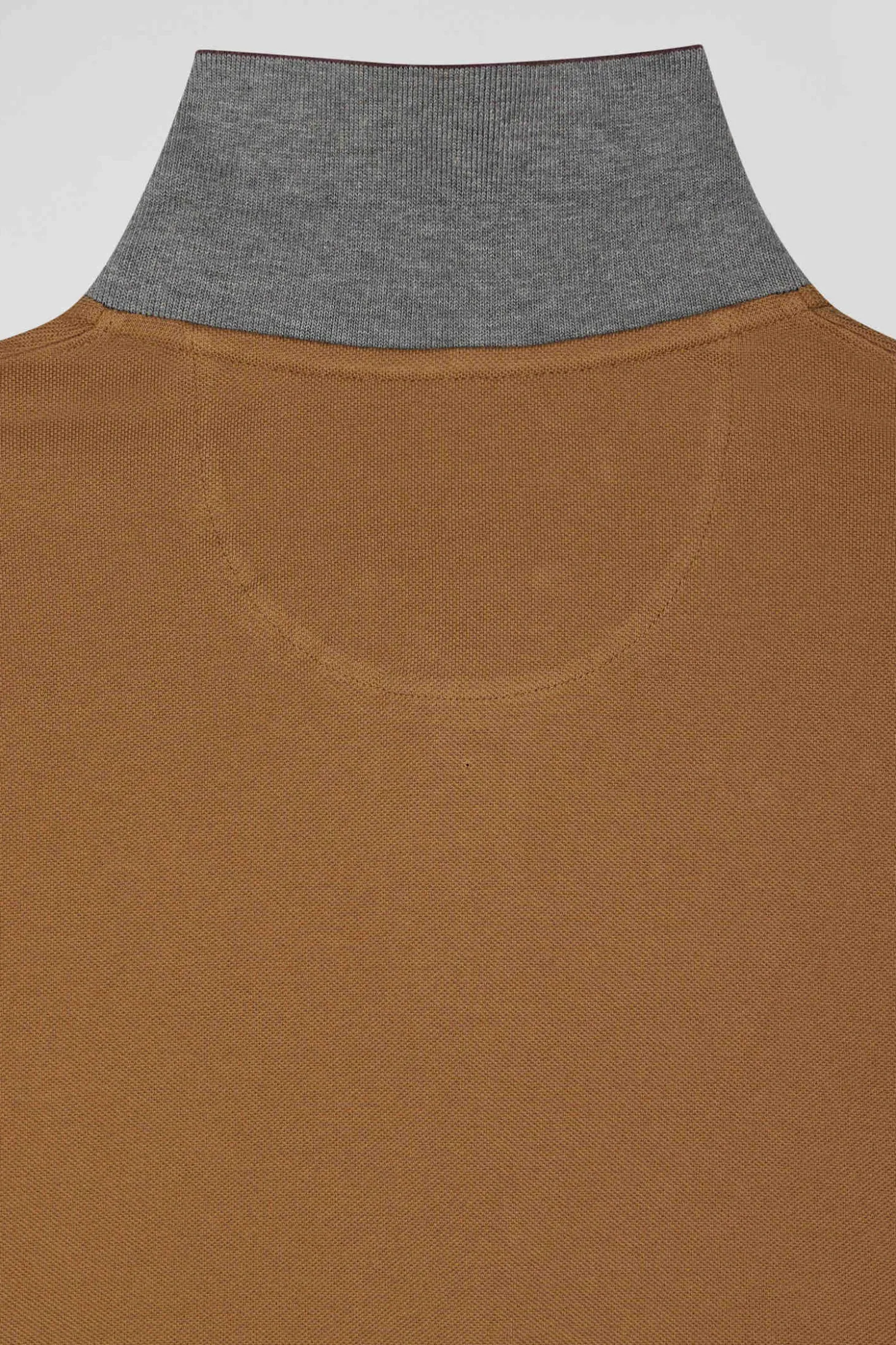 Regular camel bicolor long-sleeved cotton piqué polo shirt with jacquard collar