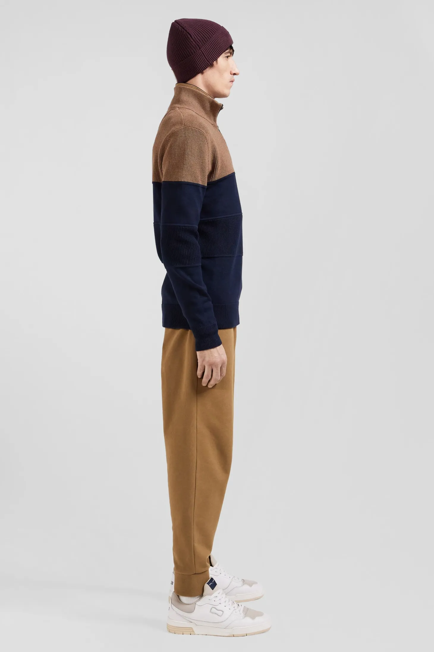 Regular camel cotton semi-zipped jumper with knit patterns