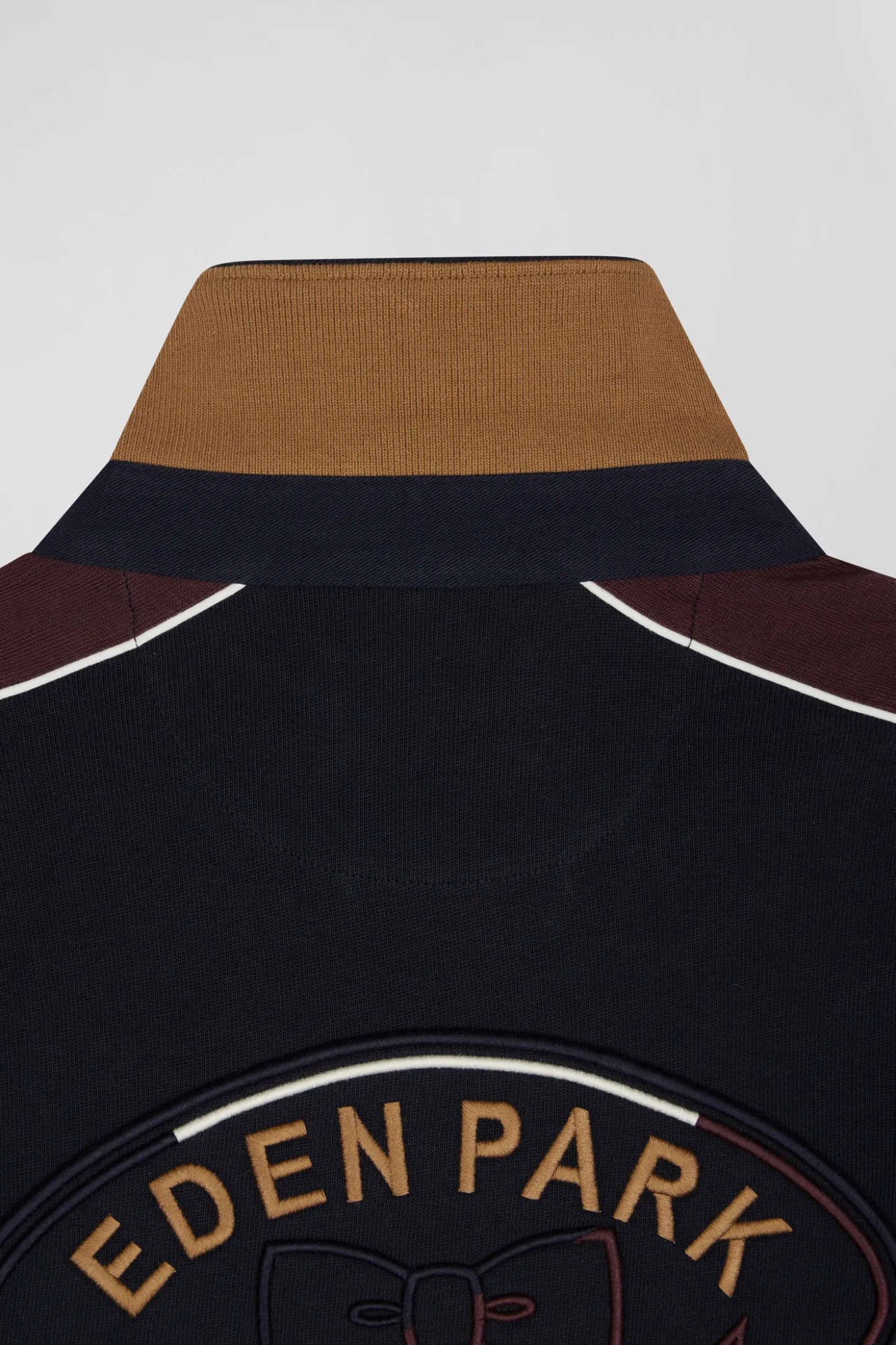 Regular camel long-sleeved cotton rugby shirt with back embroidery and piping
