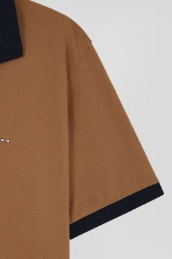 Regular camel short-sleeved cotton piqué polo shirt with contrasting details
