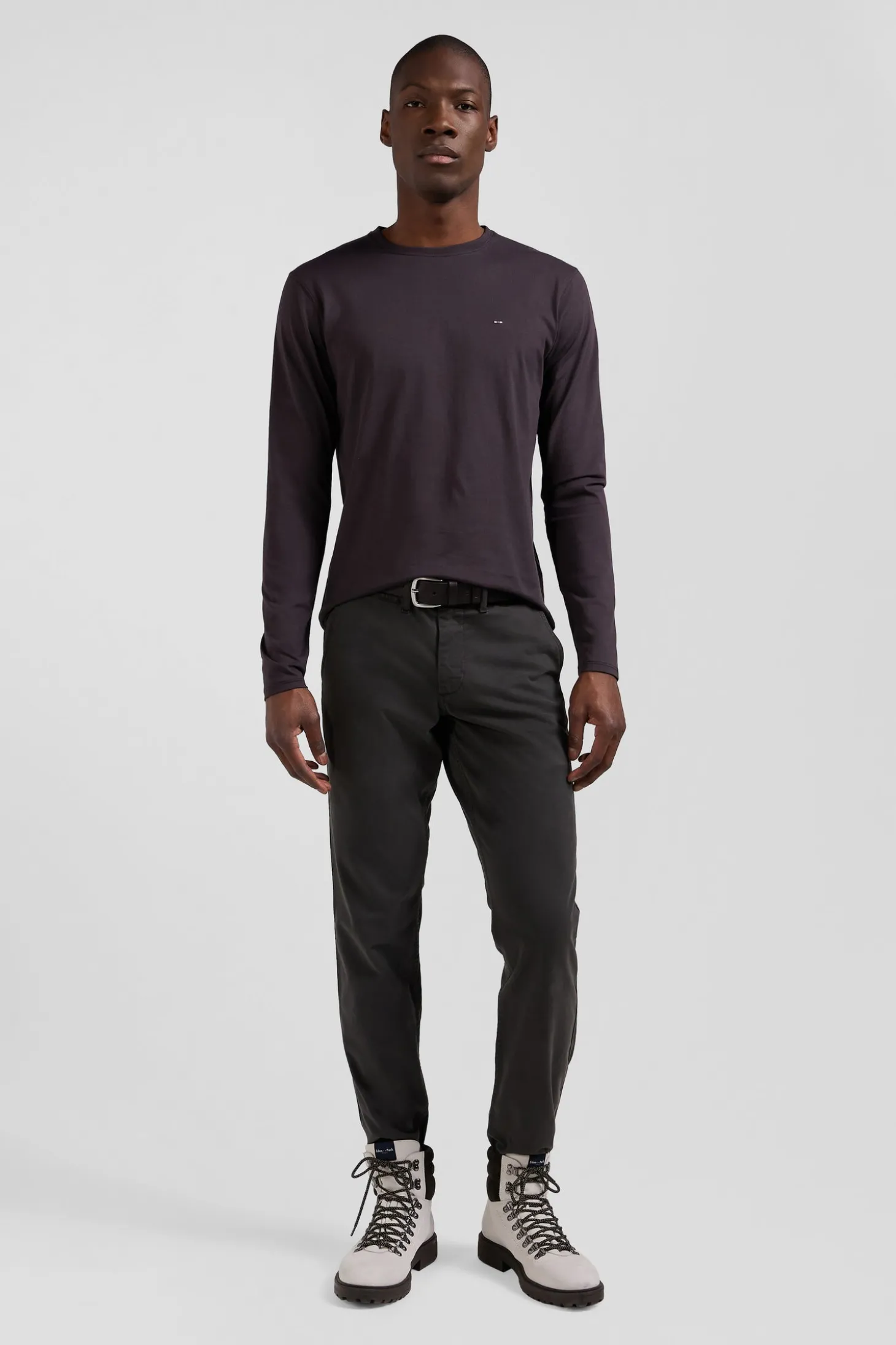 Regular dark brown long-sleeved Pima cotton T-shirt