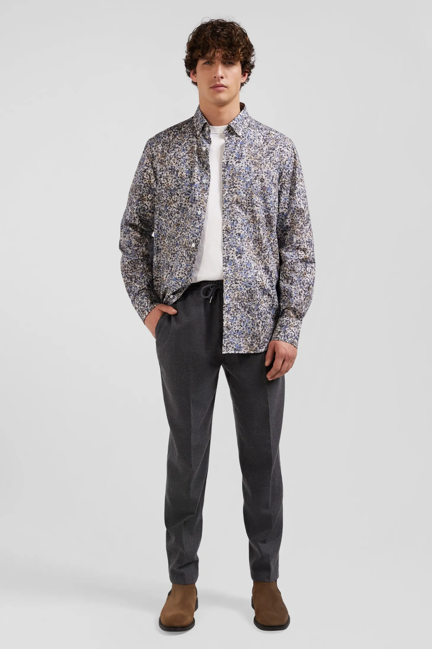 Regular ecru cotton poplin shirt with micro floral print