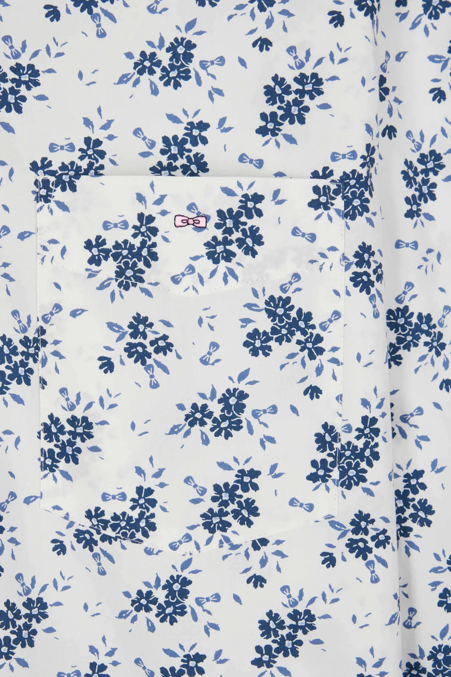 Regular ecru cotton poplin shirt with navy floral print