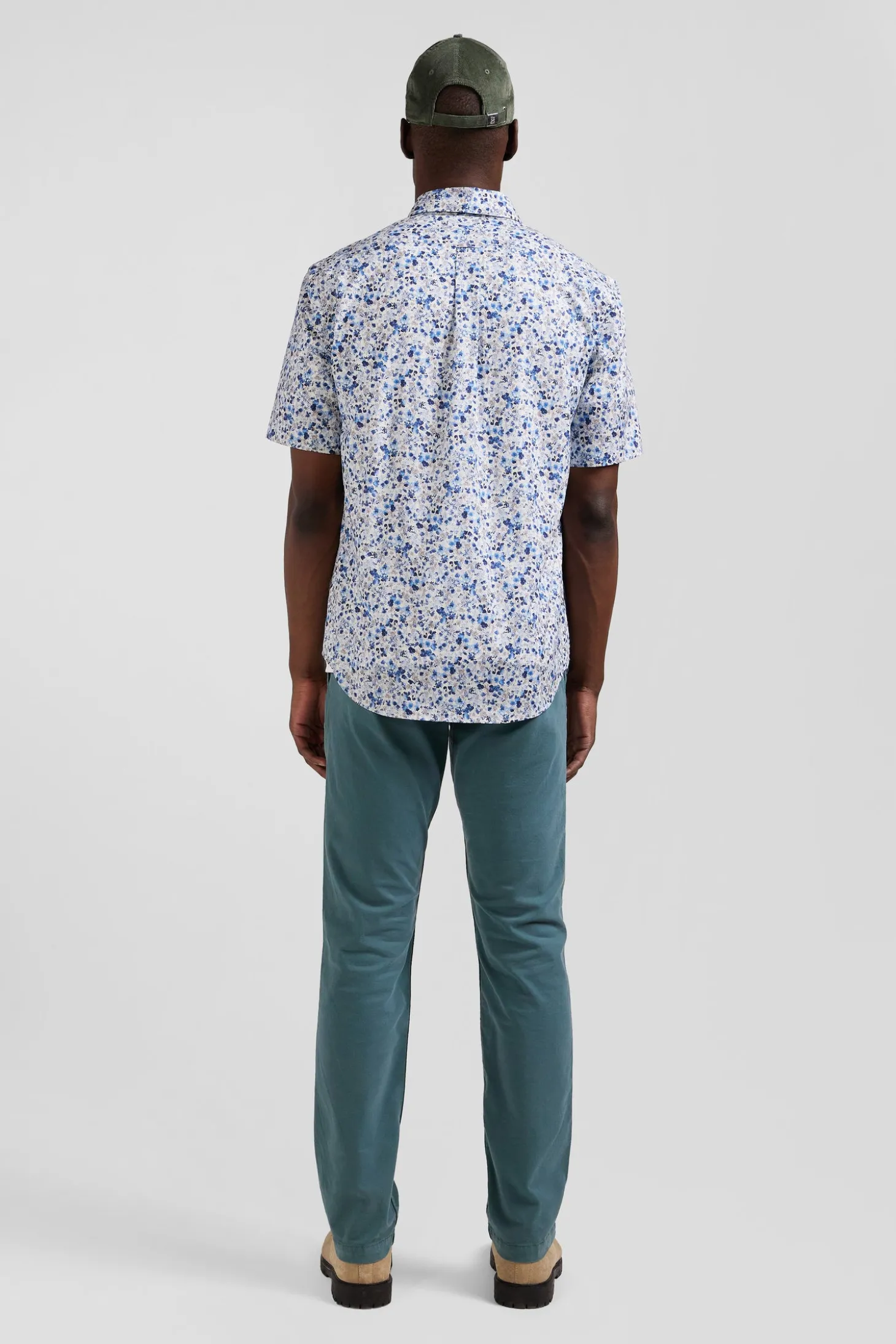 Regular ecru cotton short-sleeved shirt with micro floral print