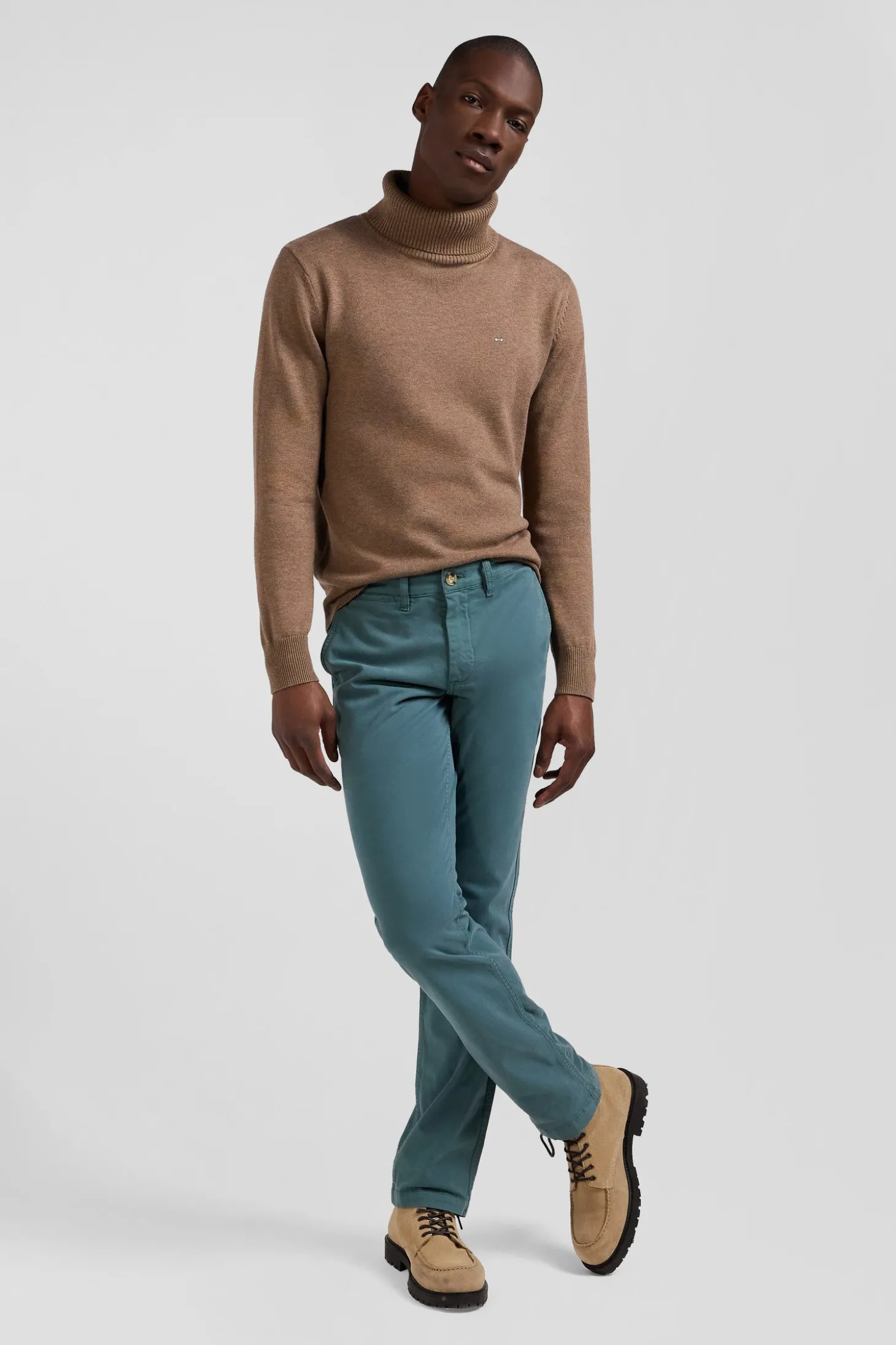 Regular green chino trousers in stretch cotton gabardine