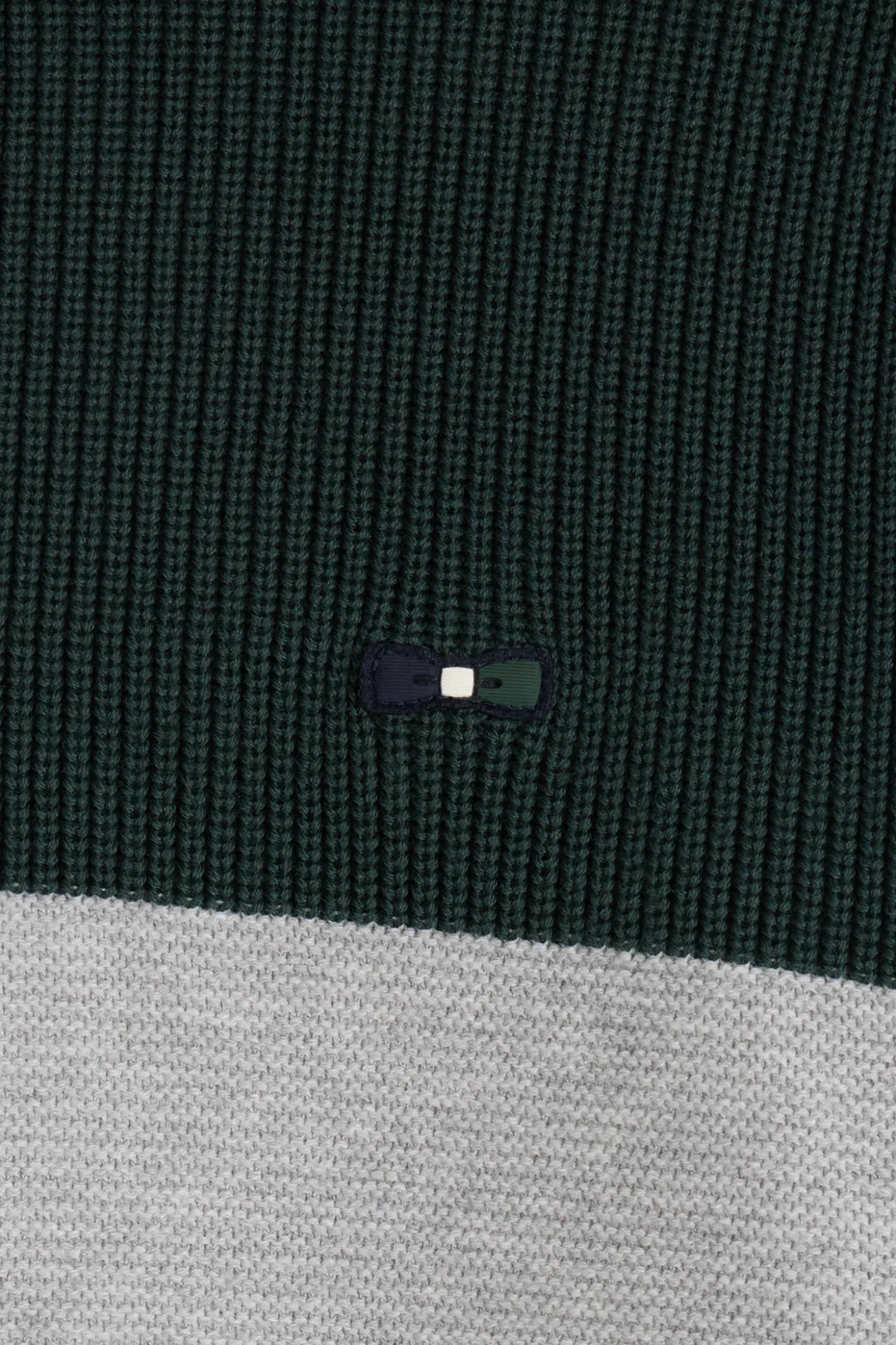 Regular green semi-zipped cotton jumper with knit patterns
