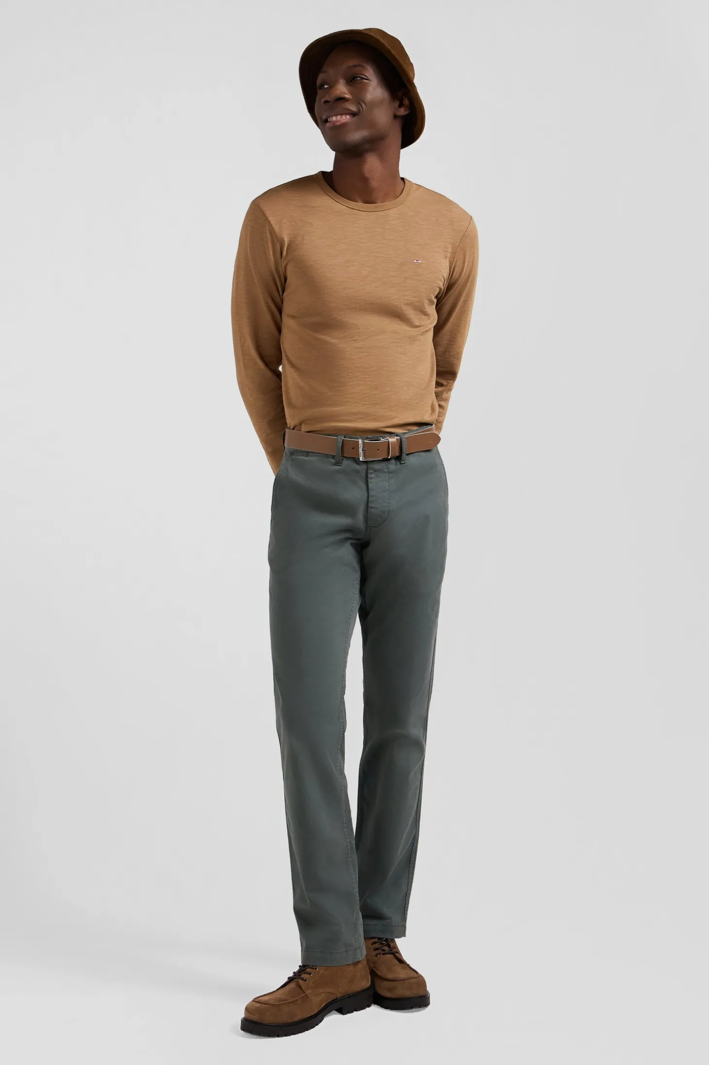 Regular grey chino trousers in stretch cotton gabardine