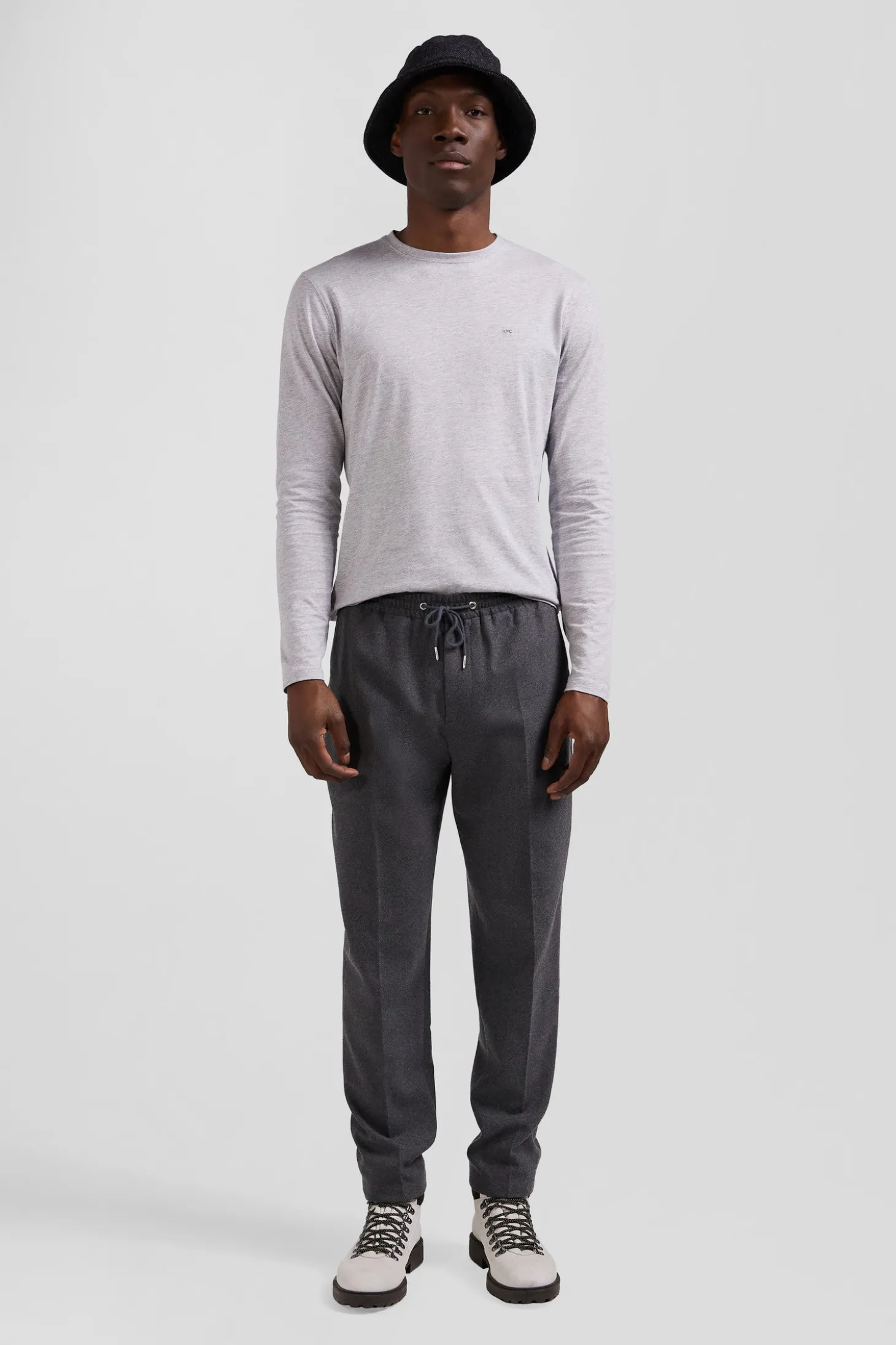 Regular grey long-sleeved cotton T-shirt