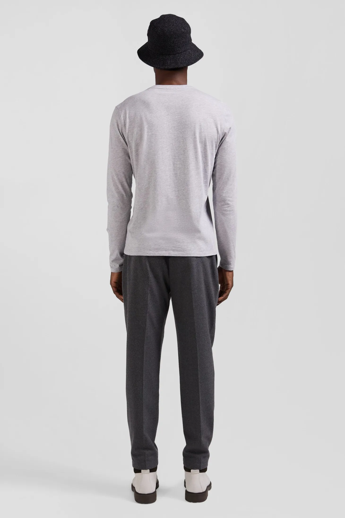 Regular grey long-sleeved cotton T-shirt
