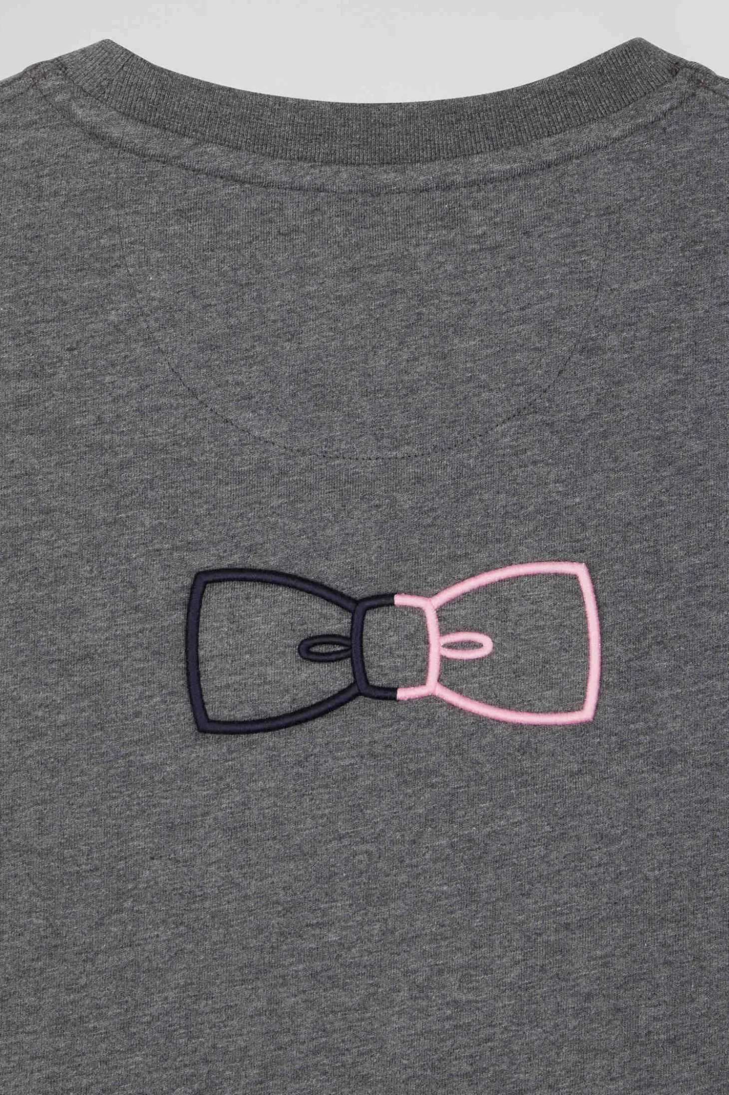 Regular grey short-sleeved cotton T-shirt with emblem embroidery